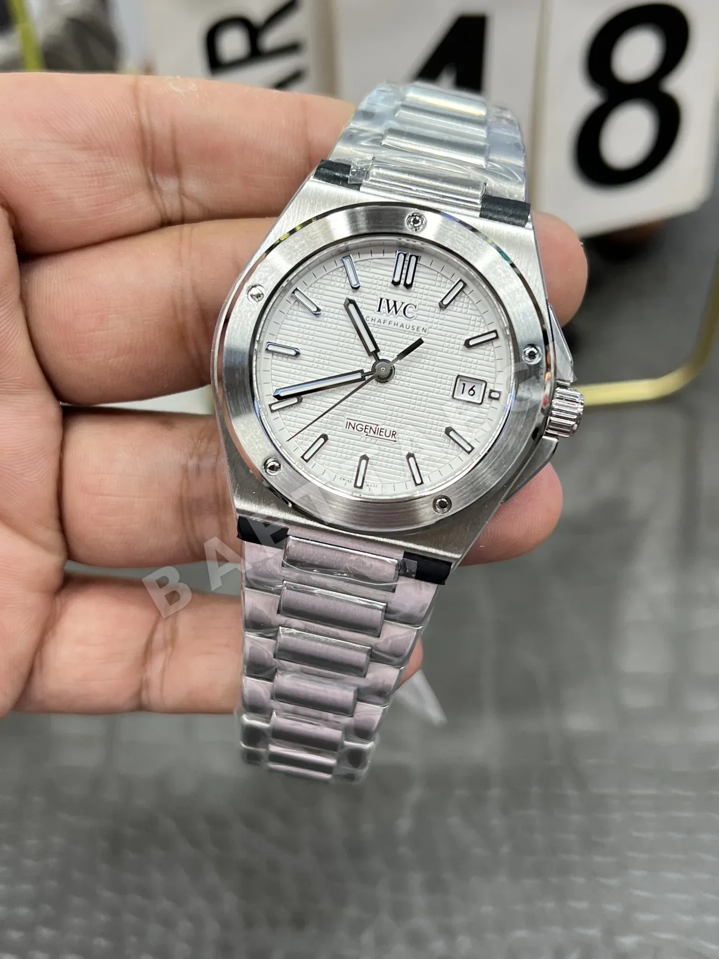 IWC 인제니어 자동 시계 상세 이미지 3
