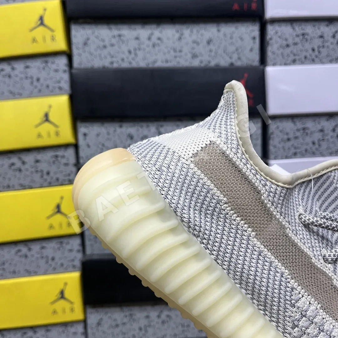 아디다스 [R] 이지 부스트 350 V2 FU9161 200731 Adidas Yeezy Boost 350 V2 상세 이미지 5