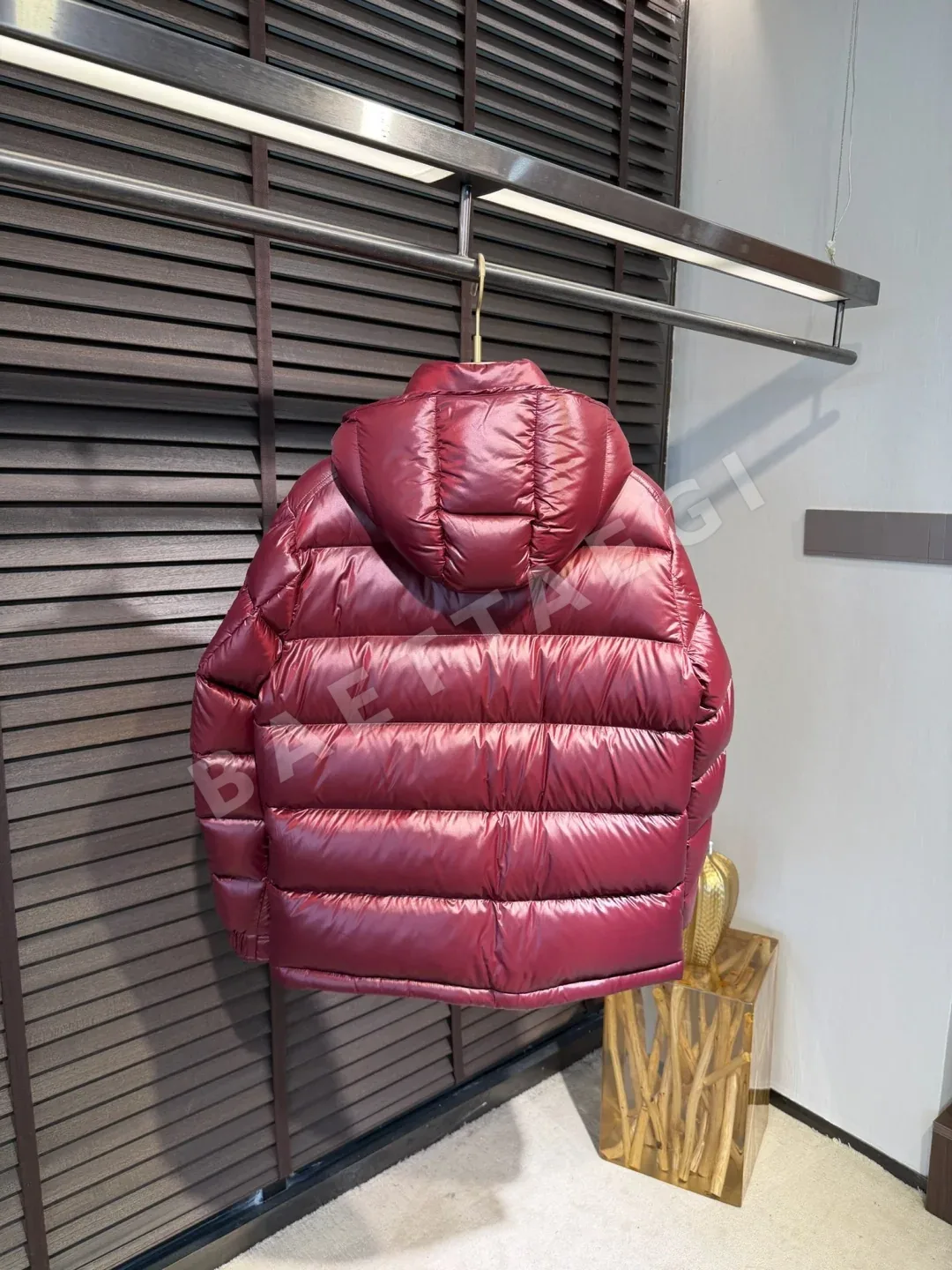 몽클레르 남성 다운 패딩 M8839 상세 이미지 2