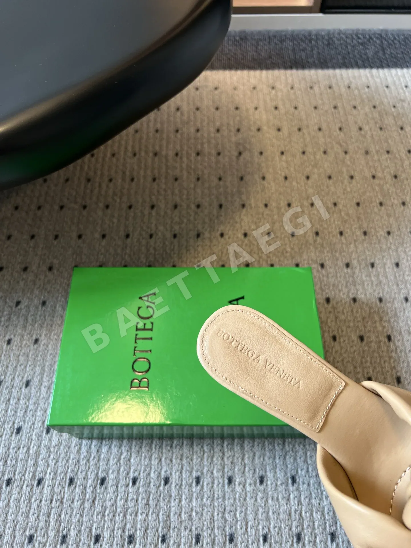 보테가베네타 트위스트 스트랩 하이힐 샌들 상세 이미지 8
