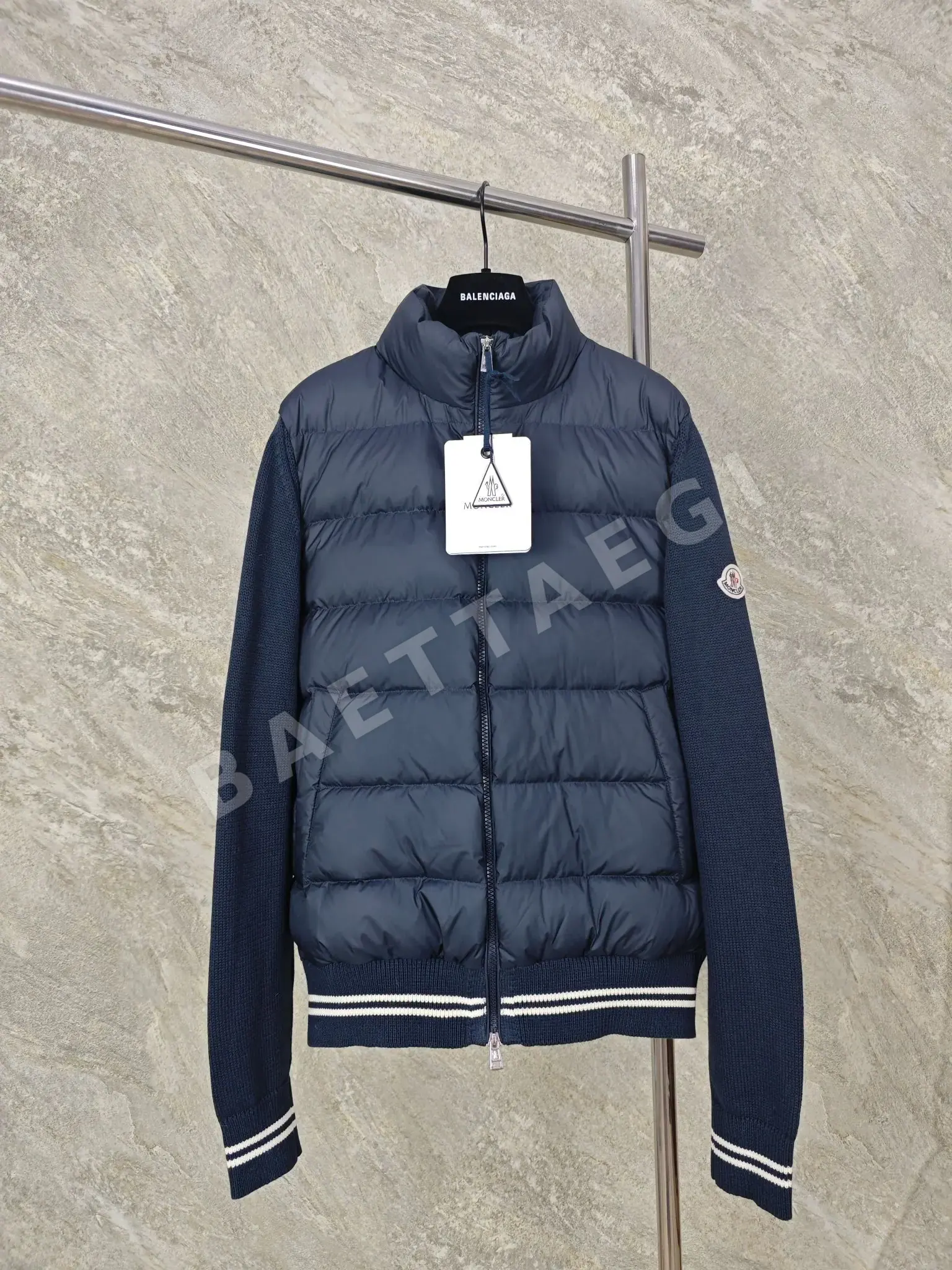 몽클레르 패딩 코튼 가디건 네이비 블루 - 25FW 158193