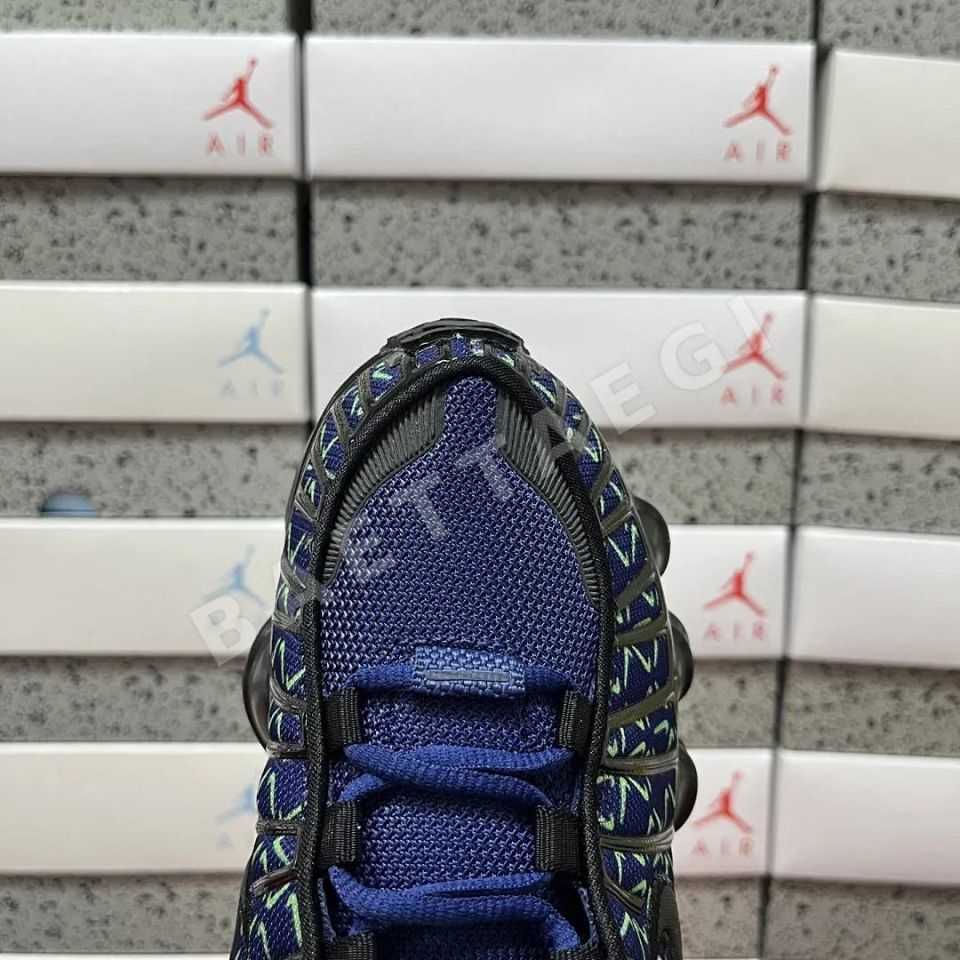 나이키 [WM] 샥스 TL CT5527-400 201128 Nike Shox TL Mini Swoosh Obsidian Black Volt 상세 이미지 9