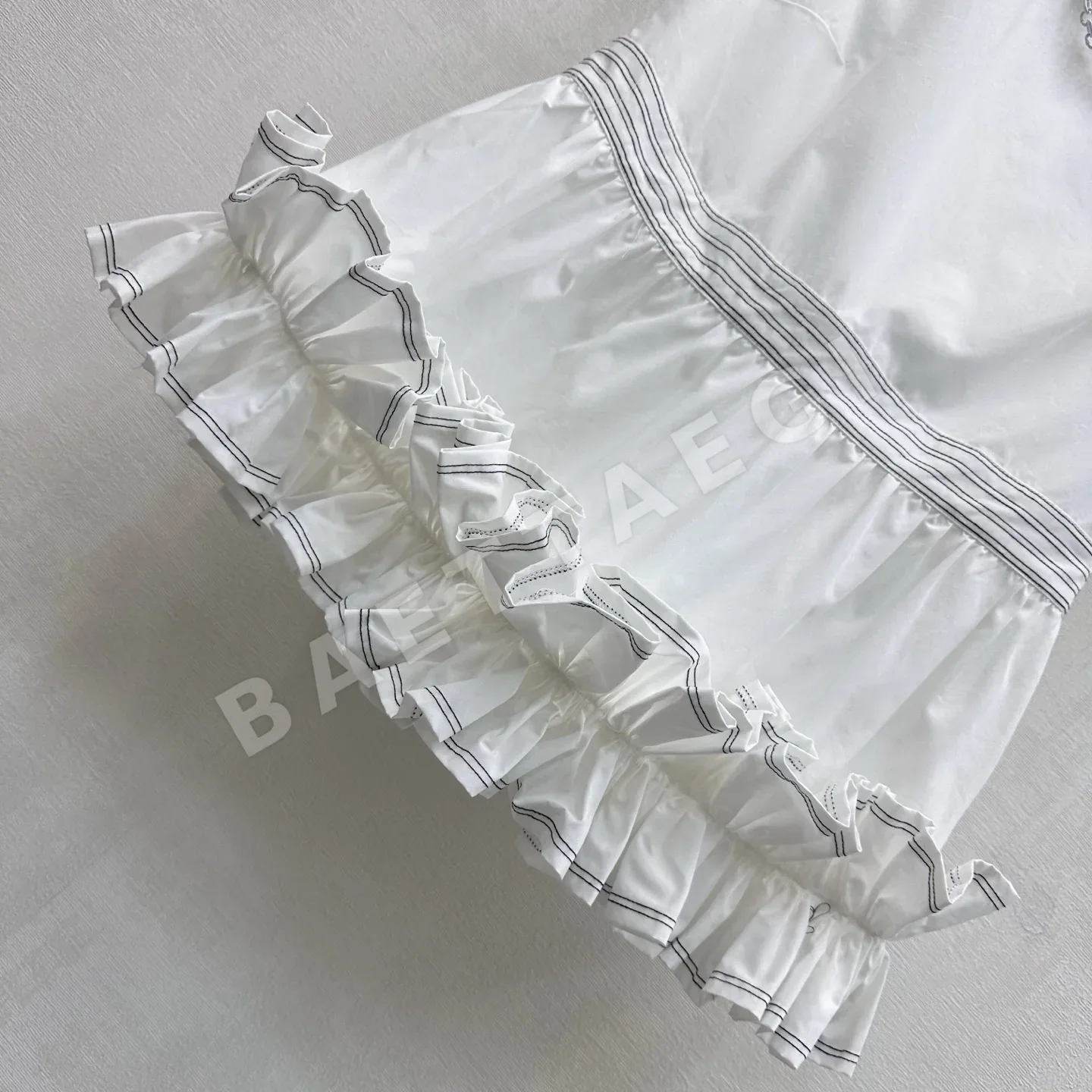 루이비통 컬러 블록 플리츠 레이스 여성 민소매 베스트 상세 이미지 4