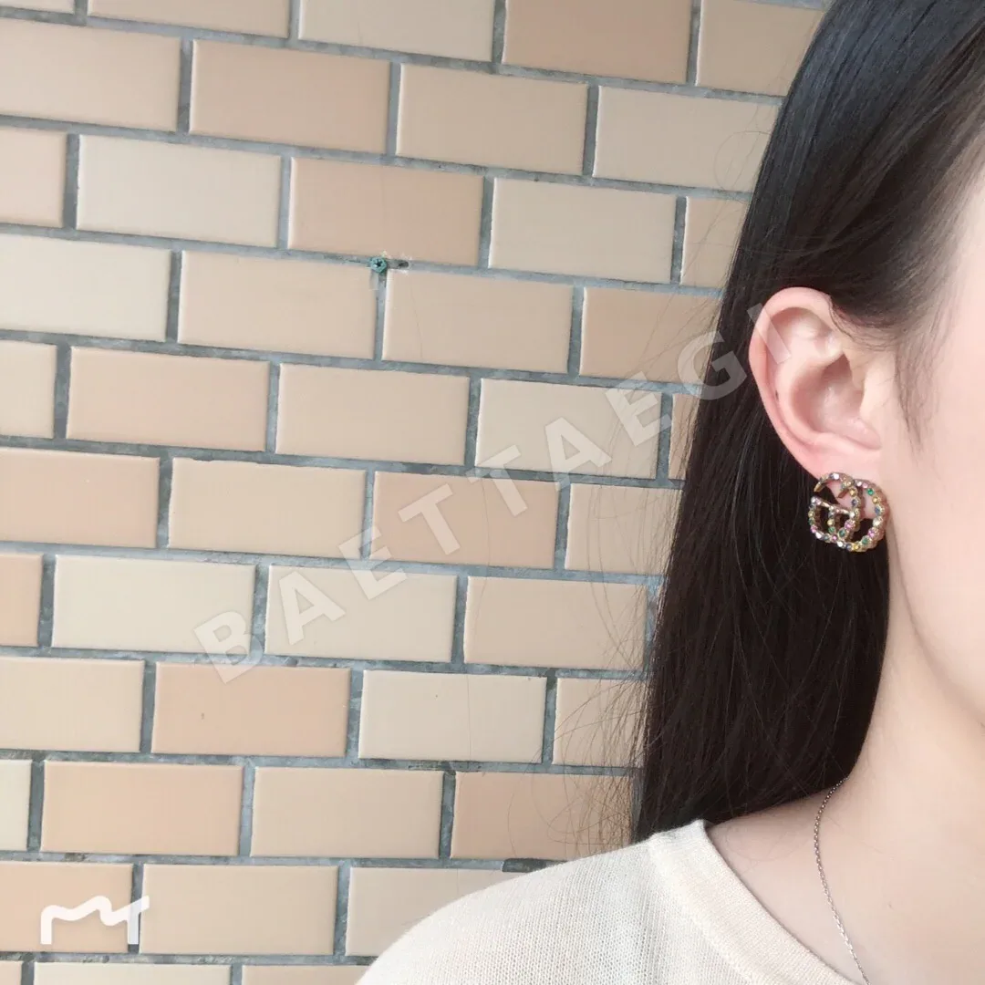 구찌 컬러 스터드 스와로브스키 크리스털 귀걸이 상세 이미지 2