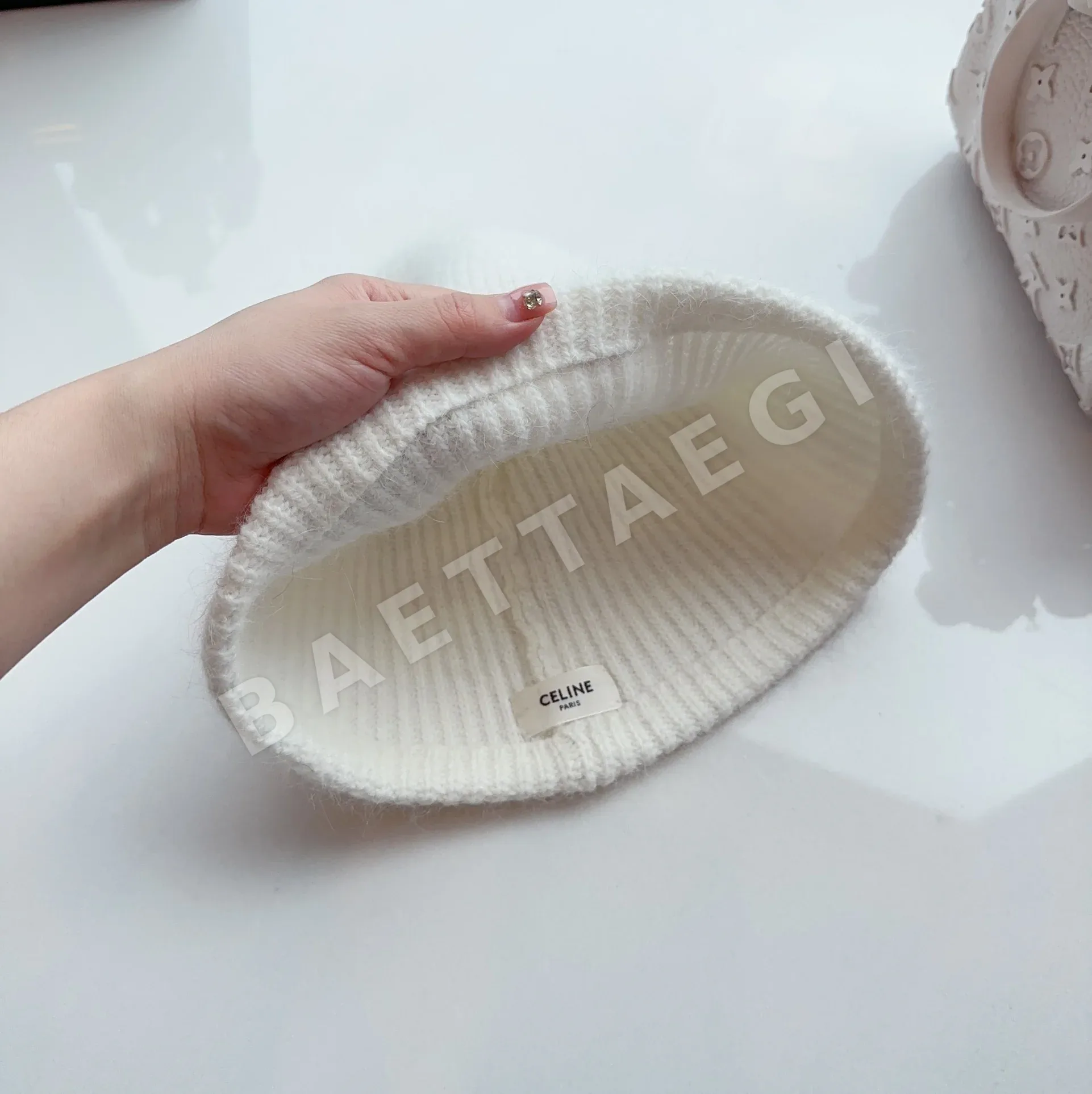 셀린느 앙고라 래빗 퍼 버킷 햇 상세 이미지 7