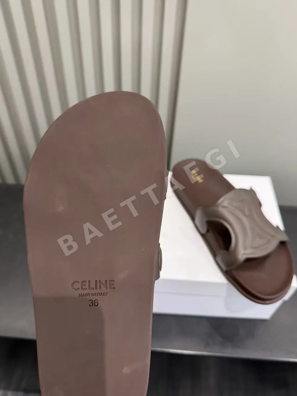 셀린느 개선문 플랫폼 슬리퍼 상세 이미지 9