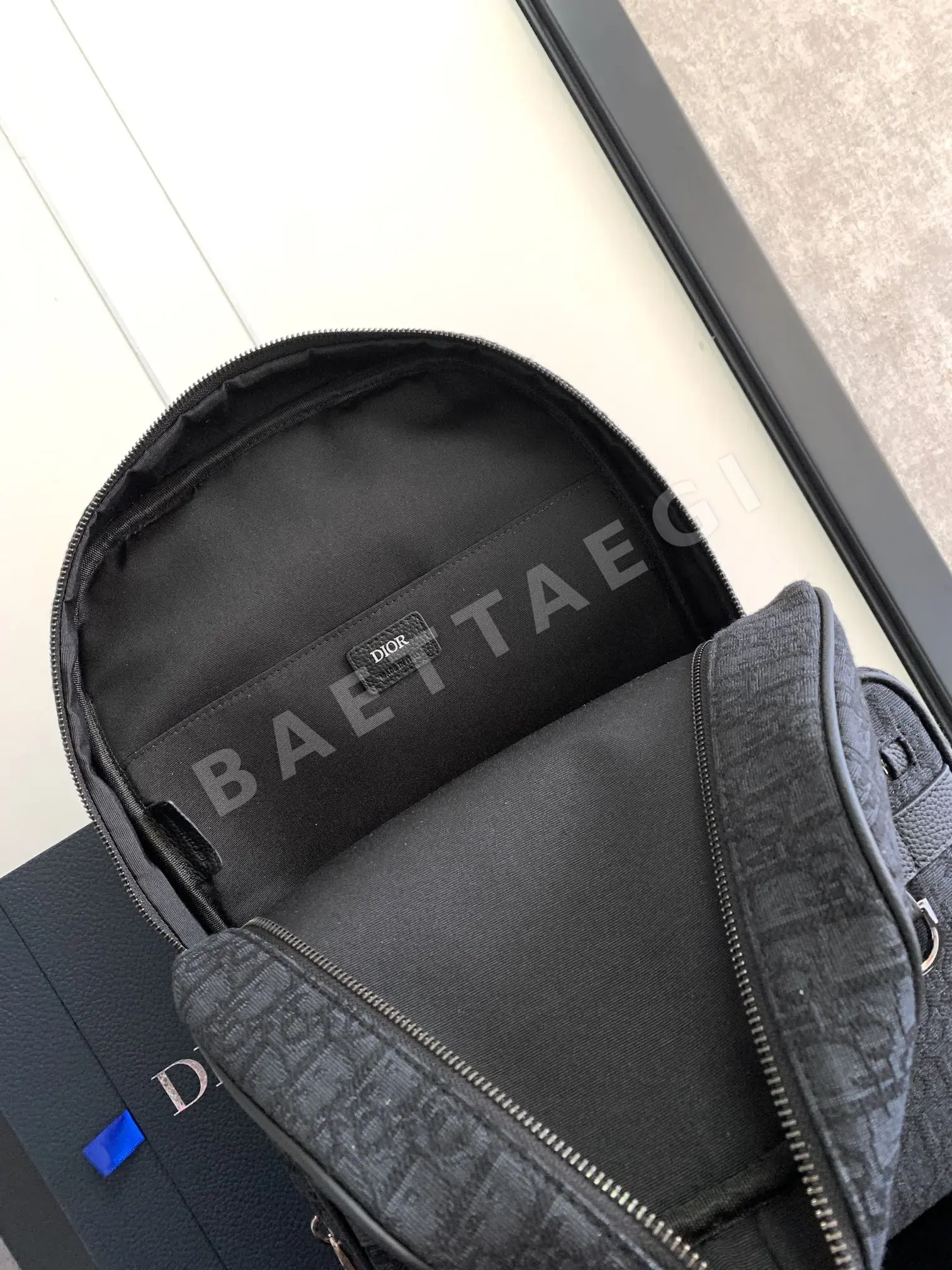 디올 사파리 백팩 상세 이미지 8