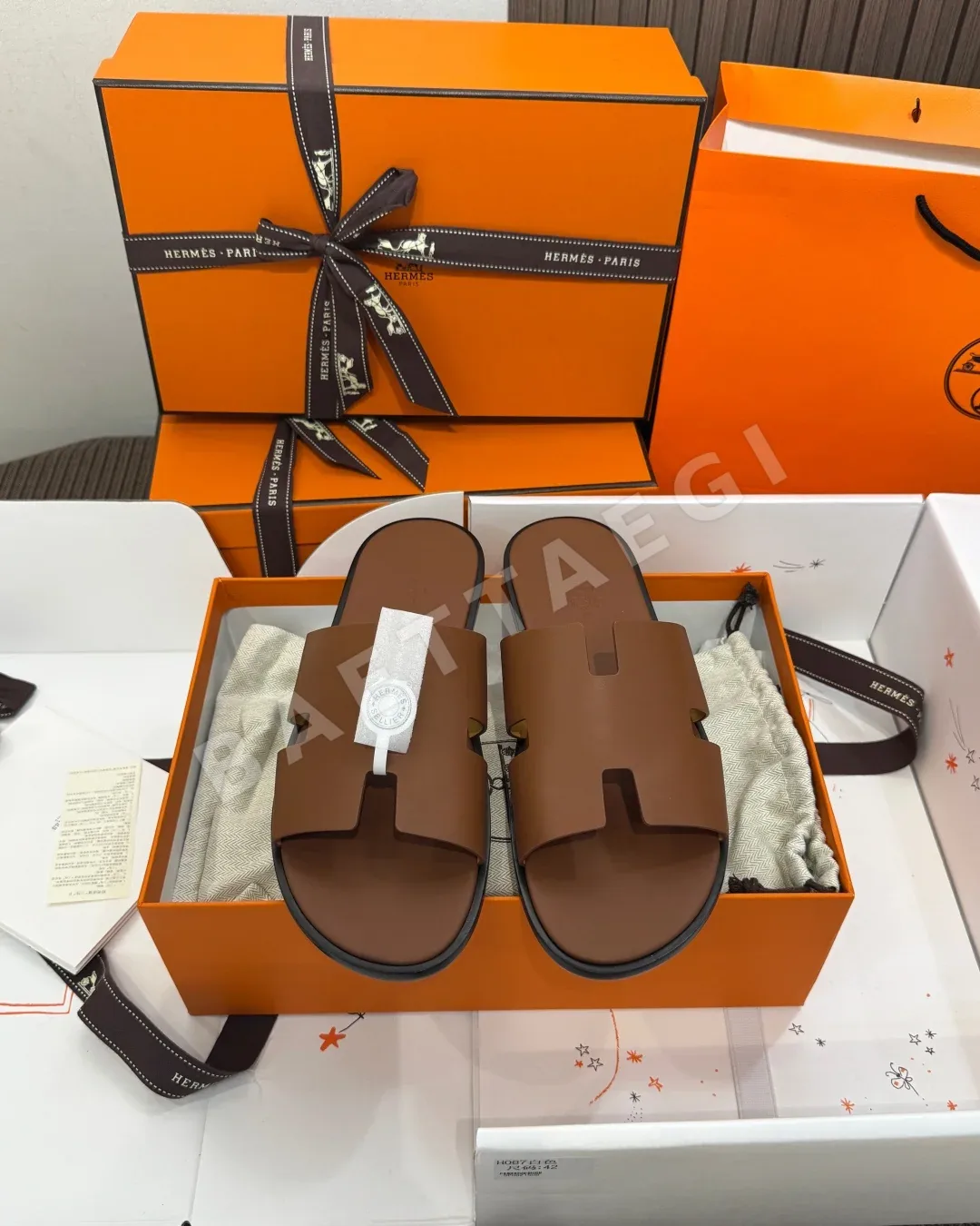 에르메스 H 장식 송아지가죽 샌들 156919