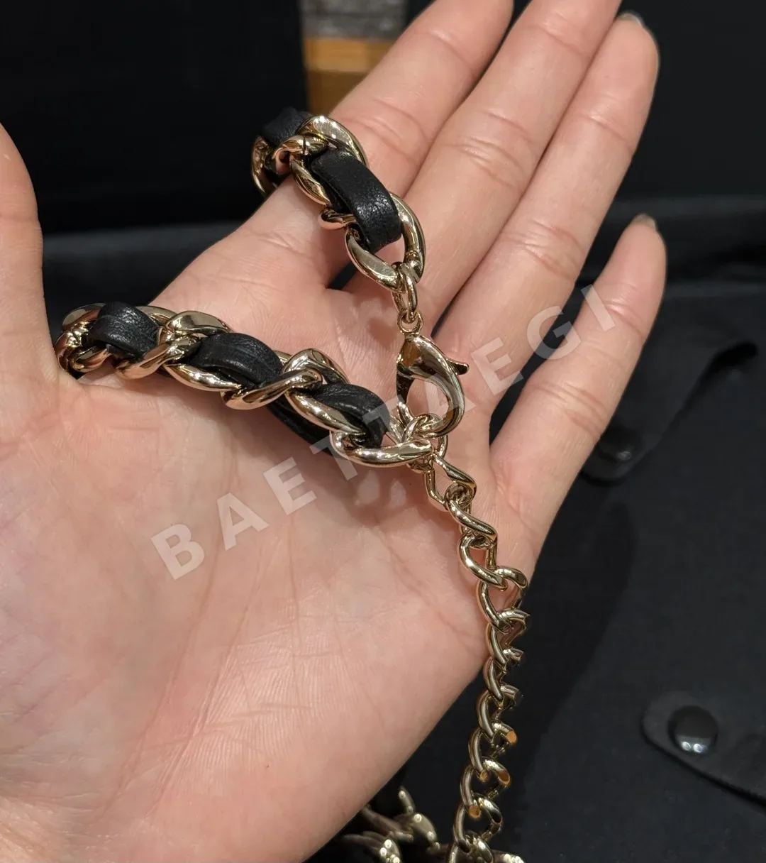 샤넬 더블 C 로고 메탈 체인 벨트 상세 이미지 8