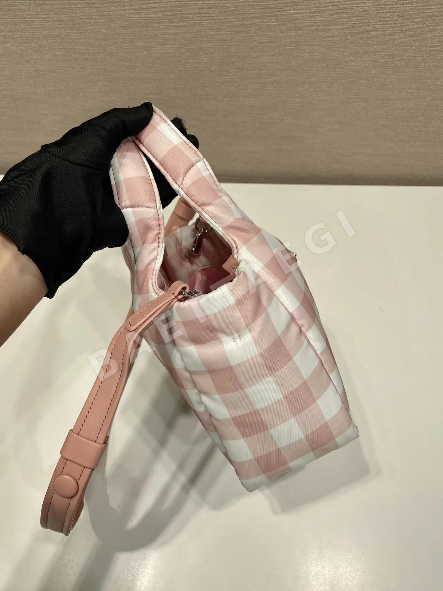 프라다 체크무늬 미니 토트백 1BG359 상세 이미지 5