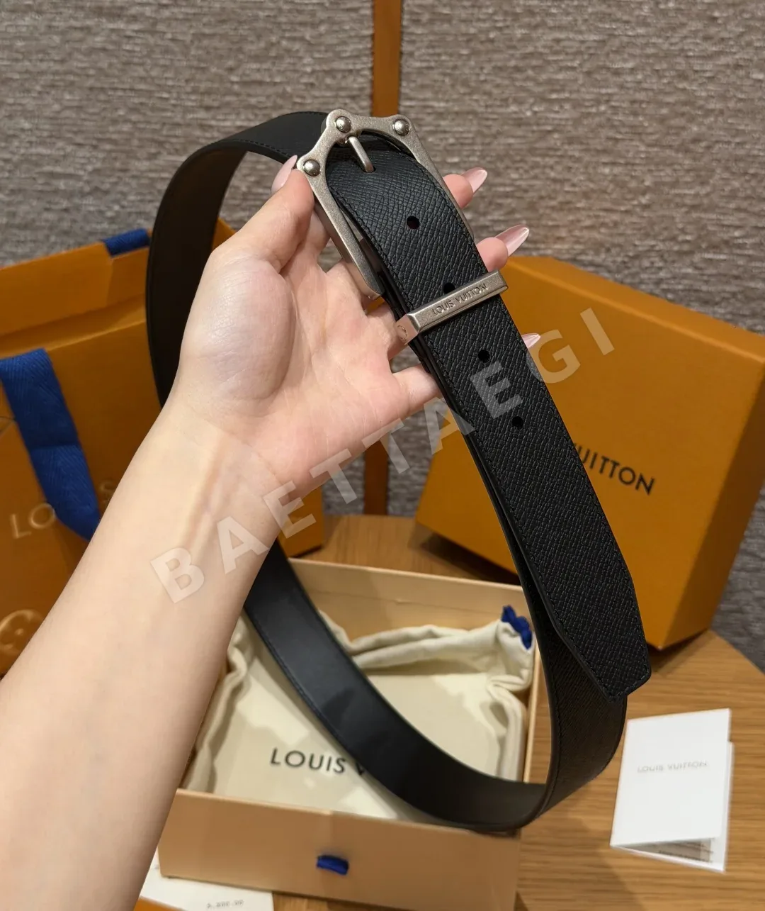 루이비통 프로그 35mm 리버시블 벨트 상세 이미지 3
