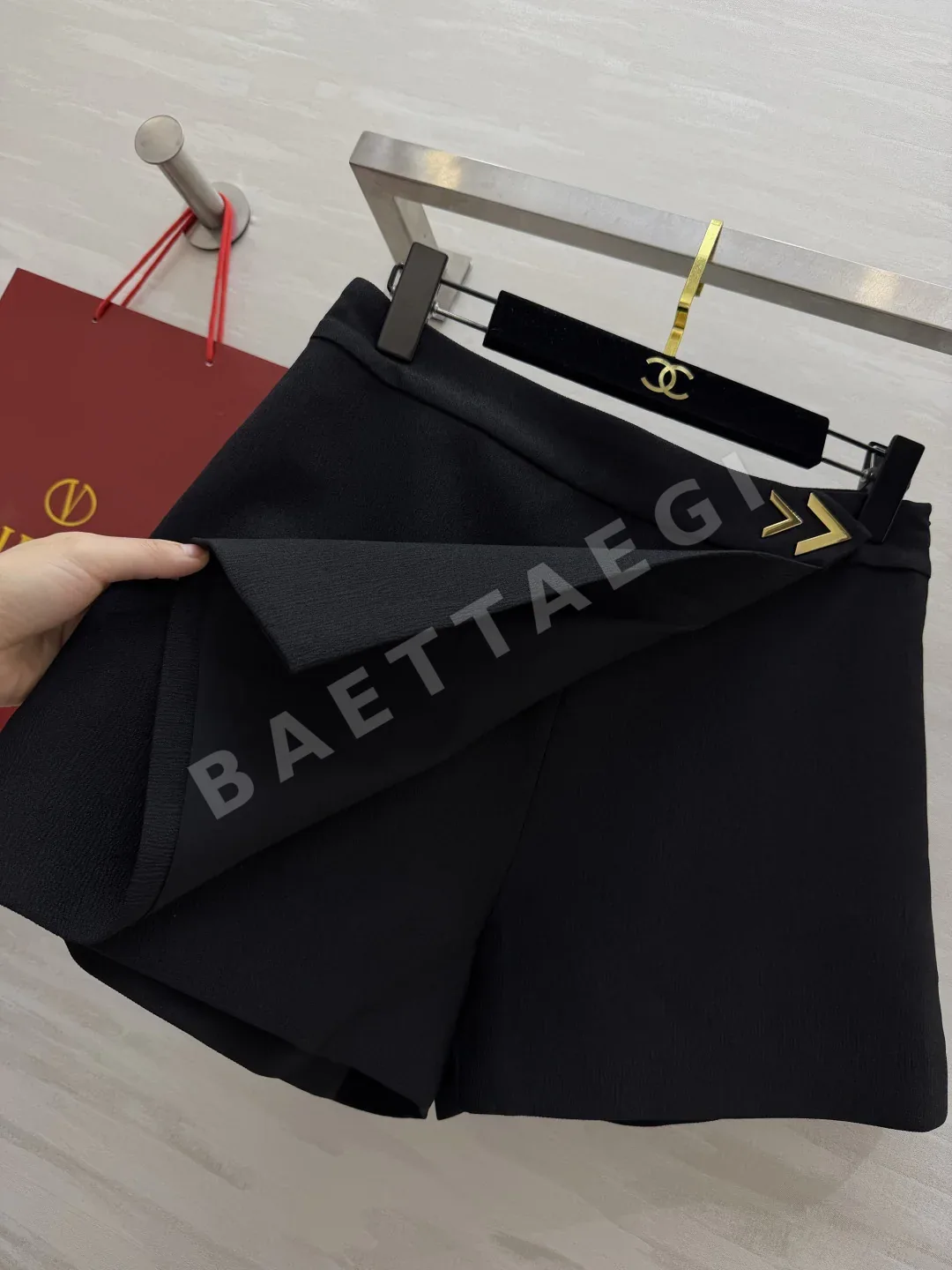 발렌티노 메탈 버클 하이웨이스트 A라인 큐롯 스커트 상세 이미지 7