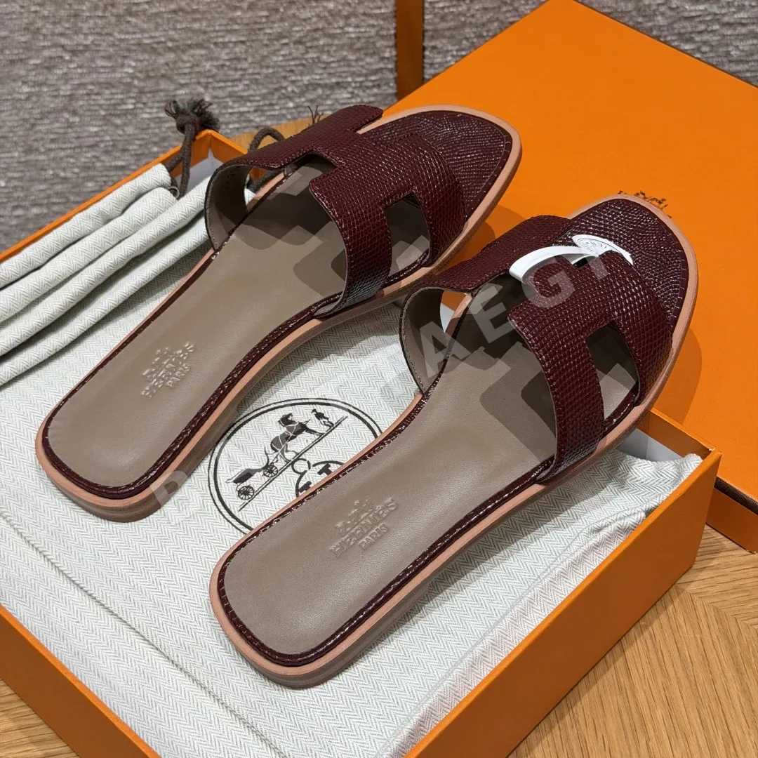 에르메스 오란 샌들 Saddle Red 도마뱀가죽 H 컷아웃 상세 이미지 5