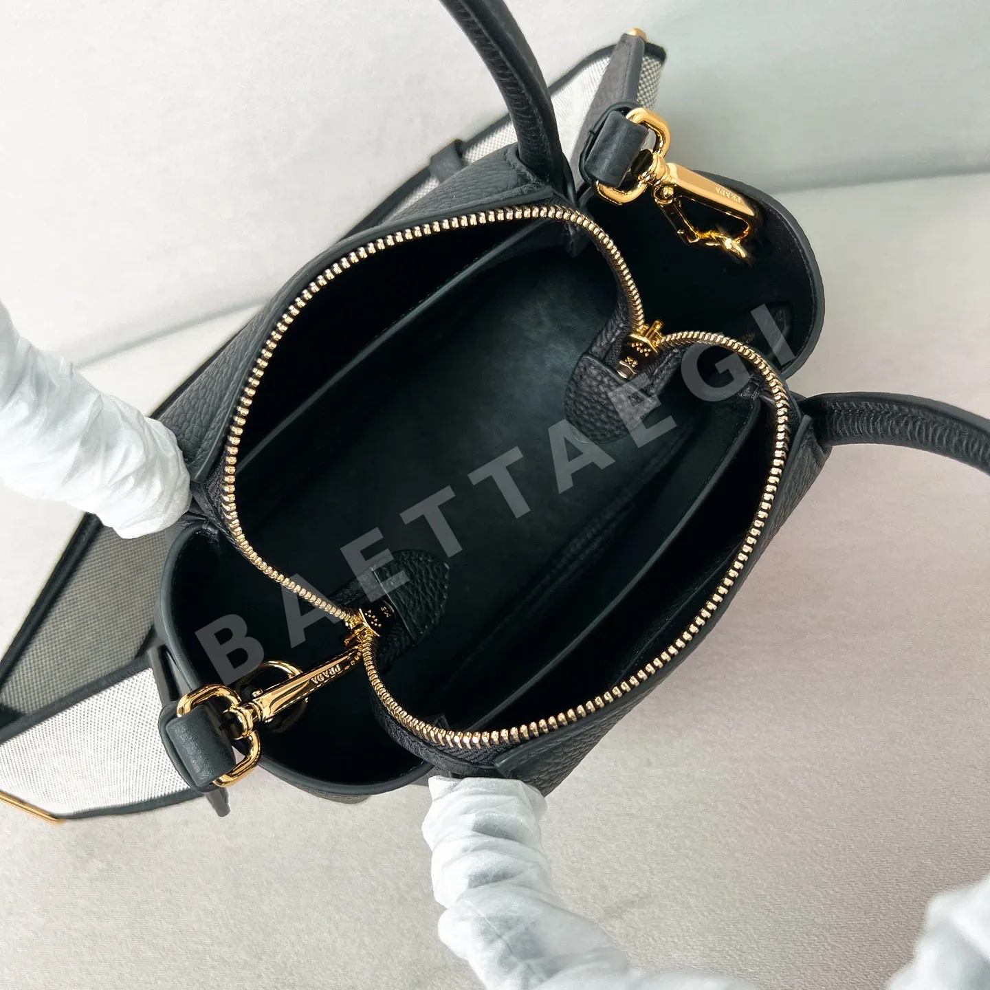 프라다 리치 패턴 미니 핸드백 1BA362 상세 이미지 8