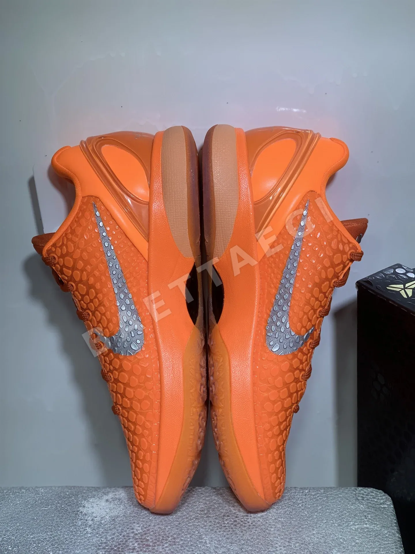 나이키에어줌 토탈 오렌지 농구화 상세 이미지 7