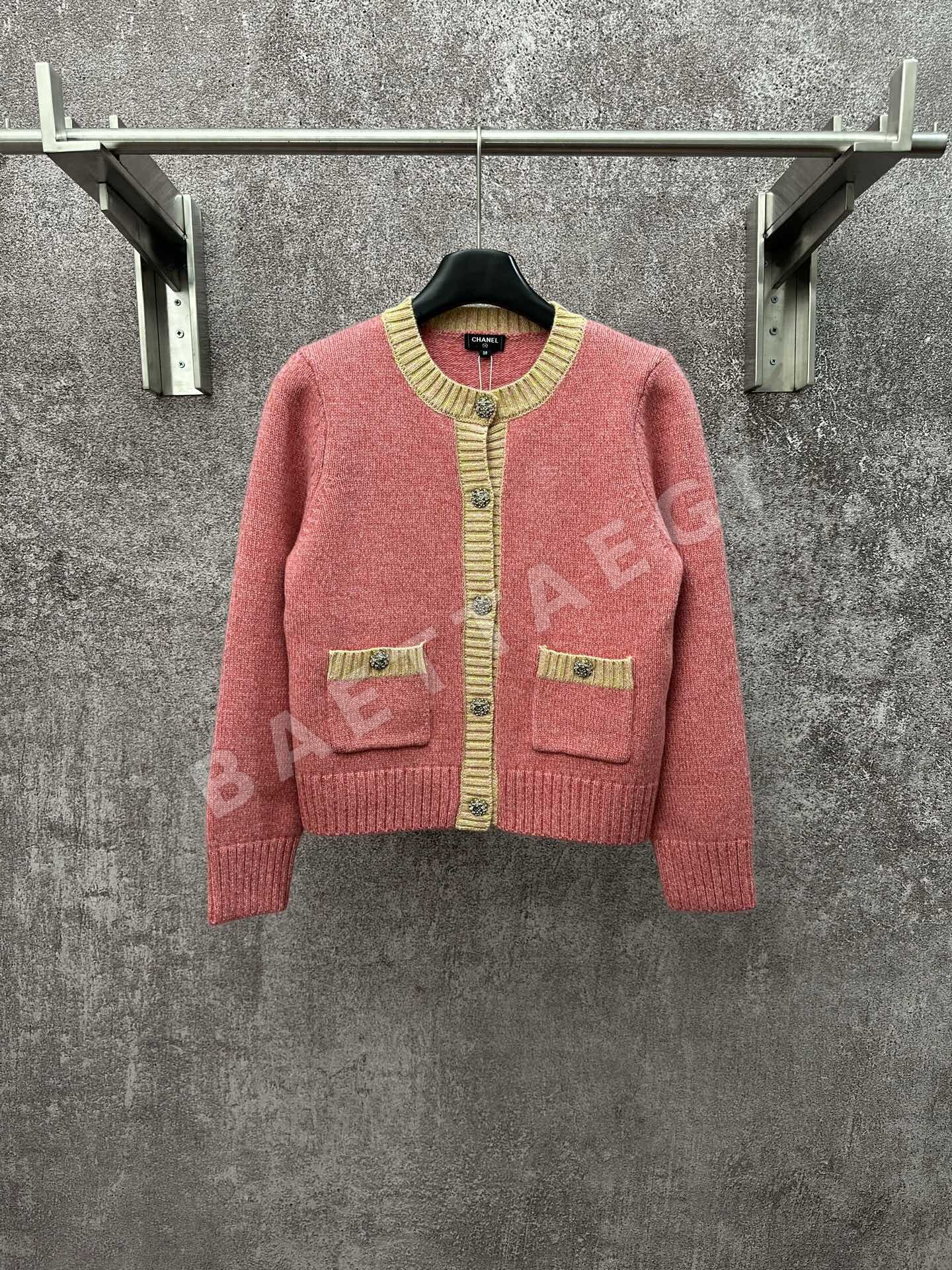 샤넬 코랄 핑크 울 혼방 가디건 상세 이미지 1
