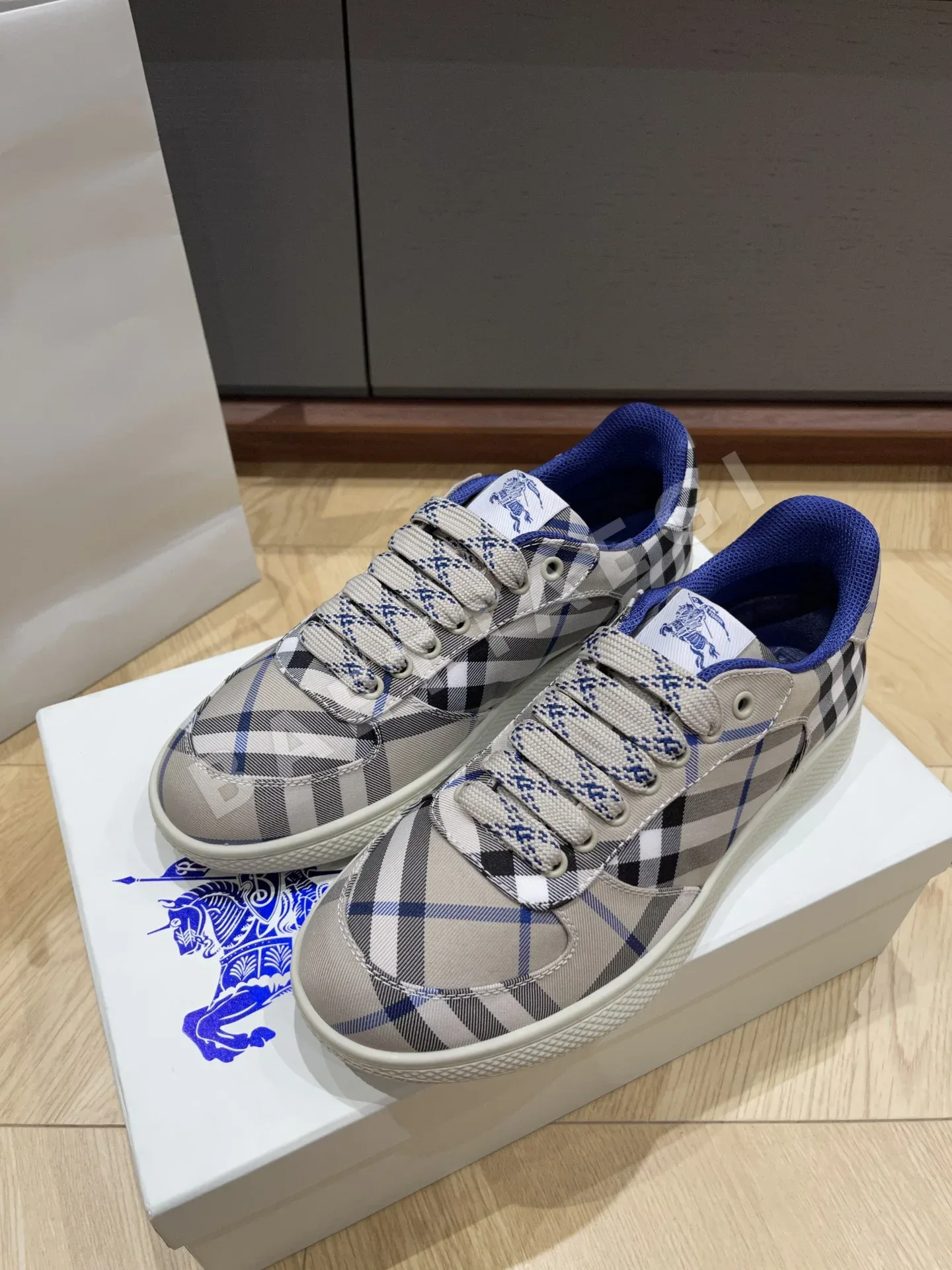 버버리 신발 29676