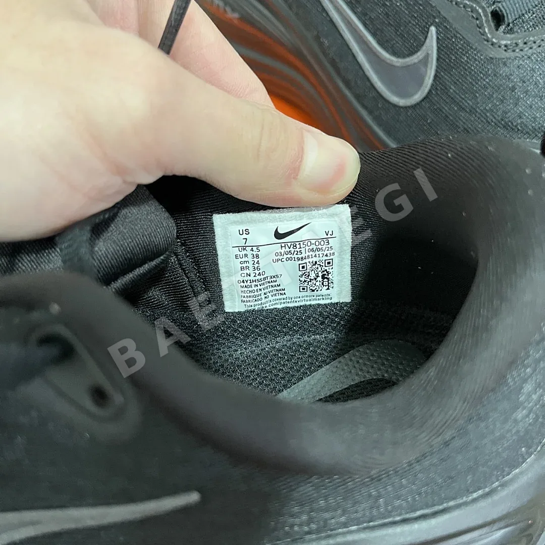 나이키 줌 보메로 18 HV8150-003 201114 Nike Zoom Vomero 18 상세 이미지 8