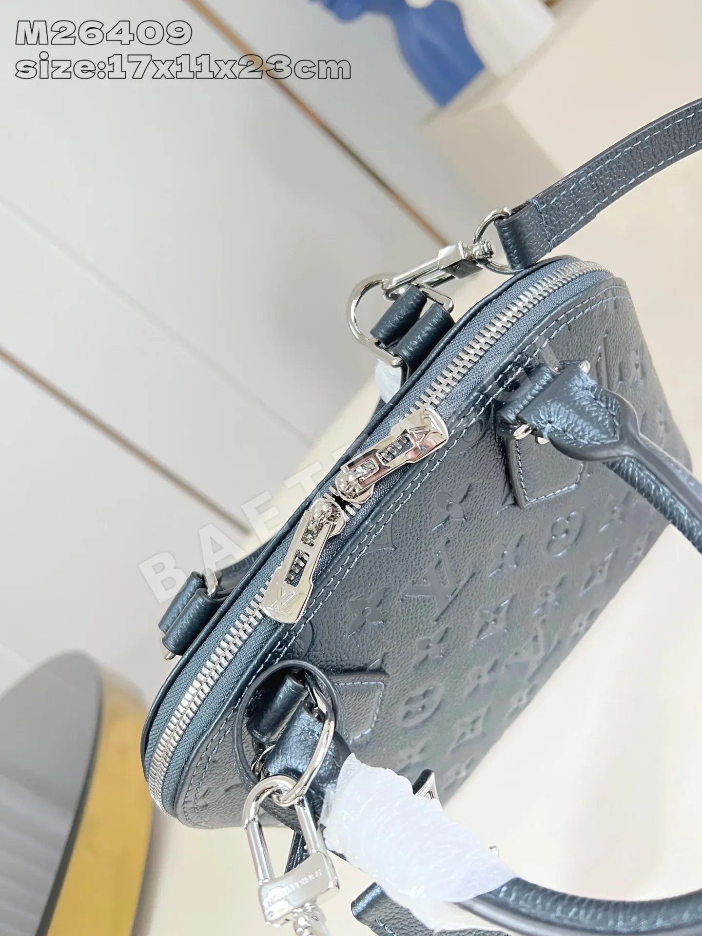 루이비통 블루 알마 BB 가방 M26409 상세 이미지 6
