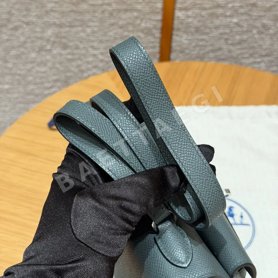 에르메스 켈리 그린 실버 하드웨어 가방 상세 이미지 7