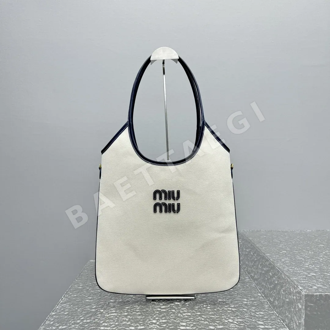 미우미우 블루 캔버스 호보백 상세 이미지 3