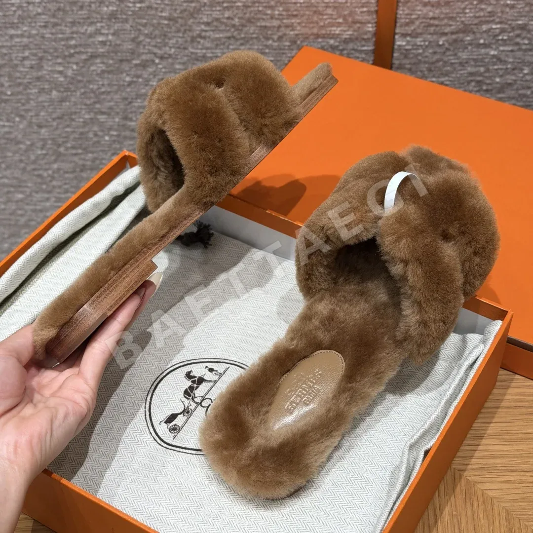 에르메스 오란 샌들 카키 울 가죽 H 컷아웃 상세 이미지 4