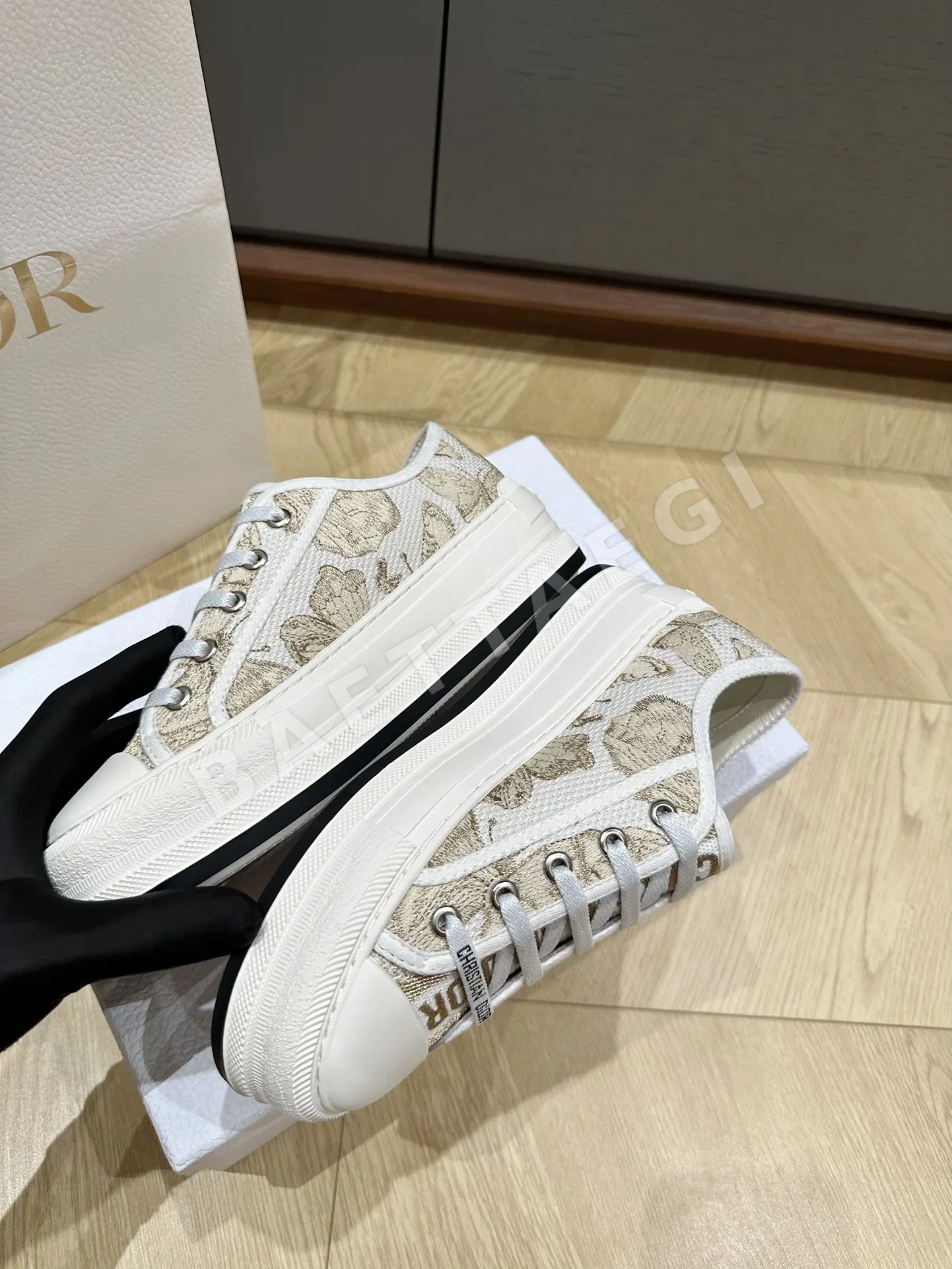 디올 뉴 플랫폼 자수 장식 여성 신발 8757 상세 이미지 7