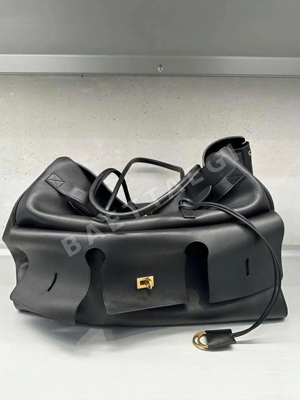 발렌시아가 벨 에어 미디움 캐리 올 백 블랙 상세 이미지 3