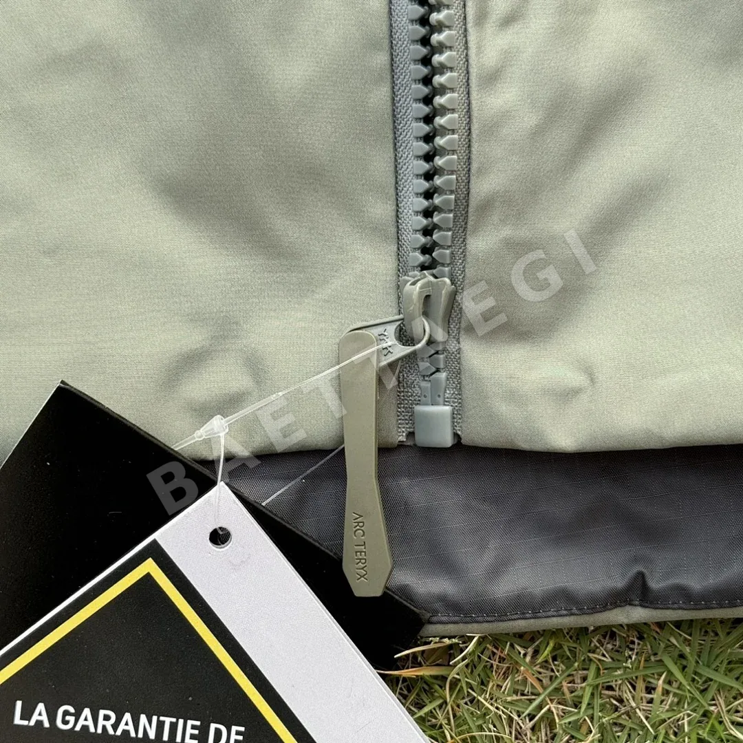 아크테릭스 [TZ] 알파 SV 자켓 6세대 포리지 그린 200133 Arc'teryx Alpha SV Jacket 6 Forage/Grey 상세 이미지 12