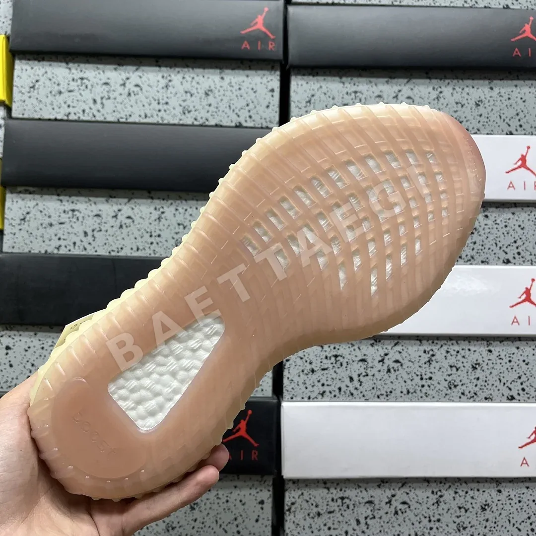 아디다스 [XQ] 이지 부스트 350 V2 FW5318 200762 Adidas Yeezy Boost 350 V2 Citrin 상세 이미지 6