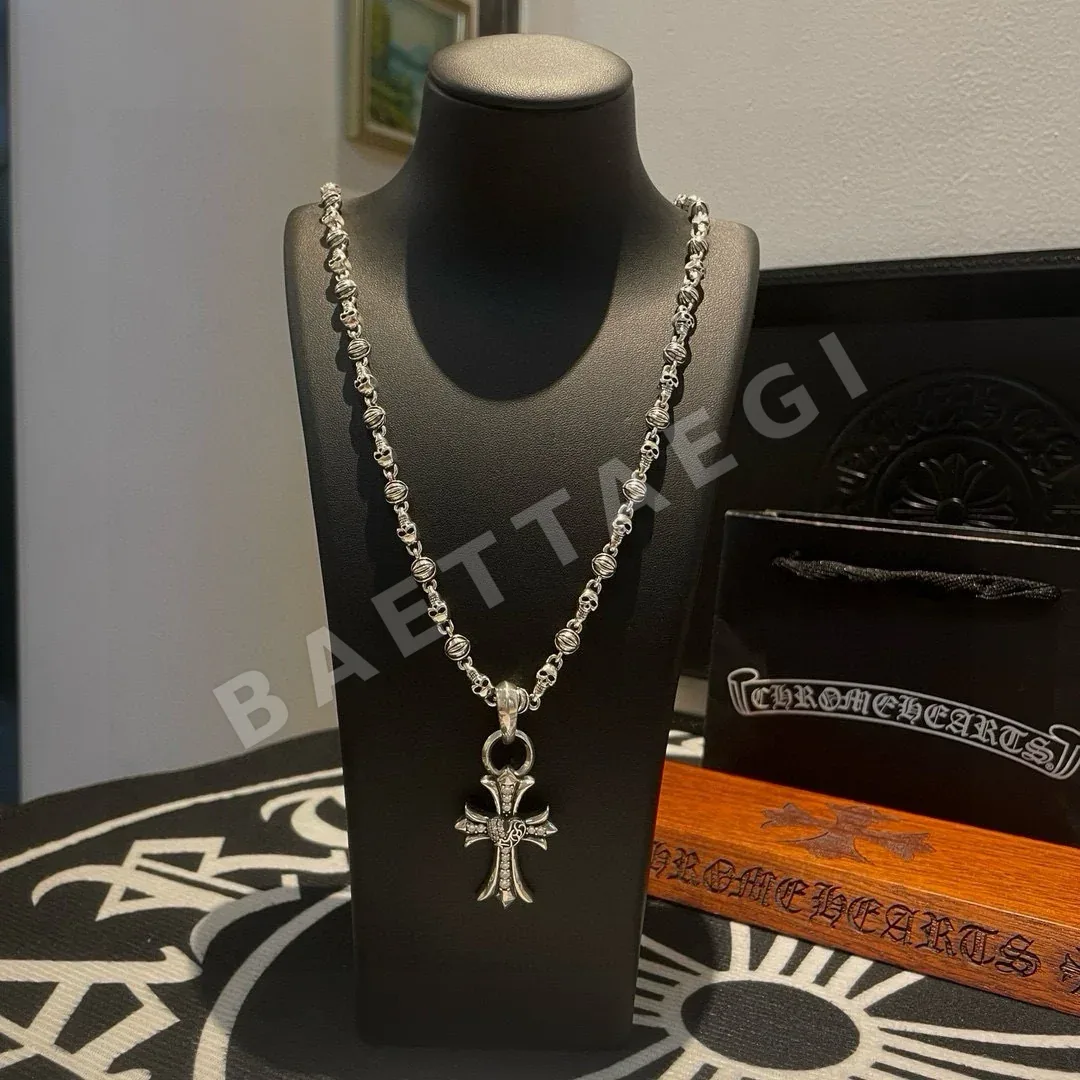 크롬하츠 십자가 하트 펜던트 목걸이 62298