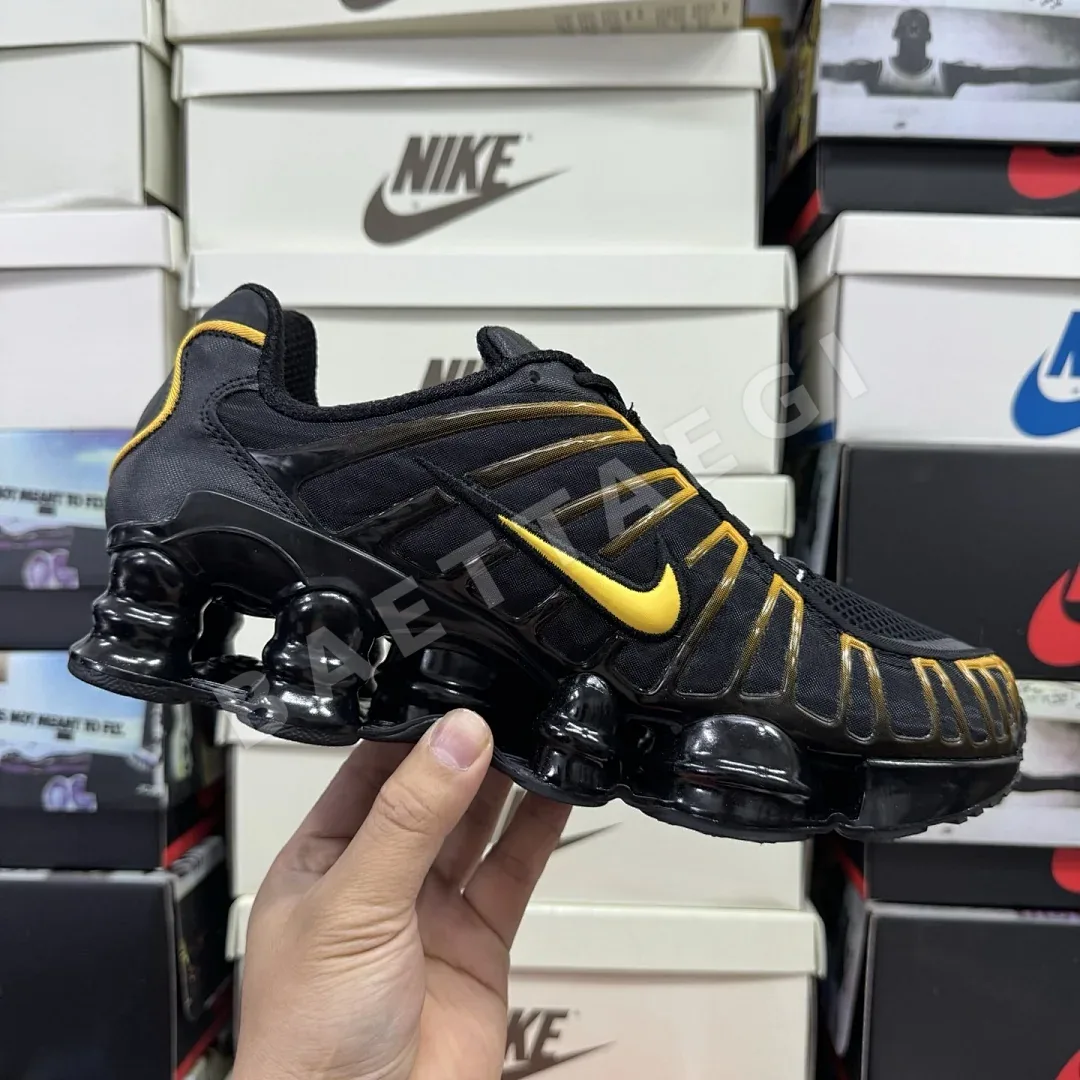 나이키 [MAX] 샥스 TL AV3595-013 201361 Nike Shox TL Black University Gold 상세 이미지 4