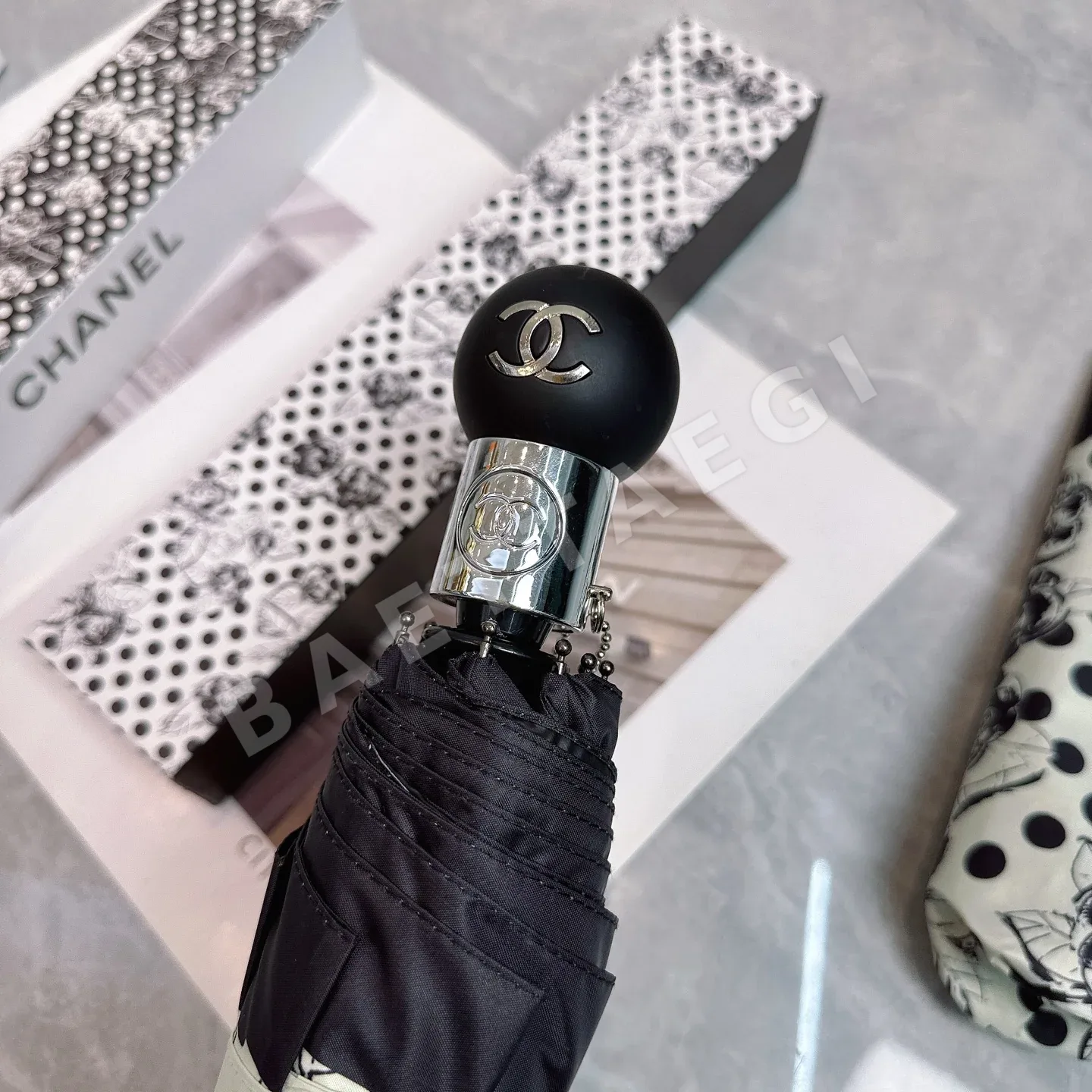 샤넬 우산 85352 Chanel Umbrella 상세 이미지 2