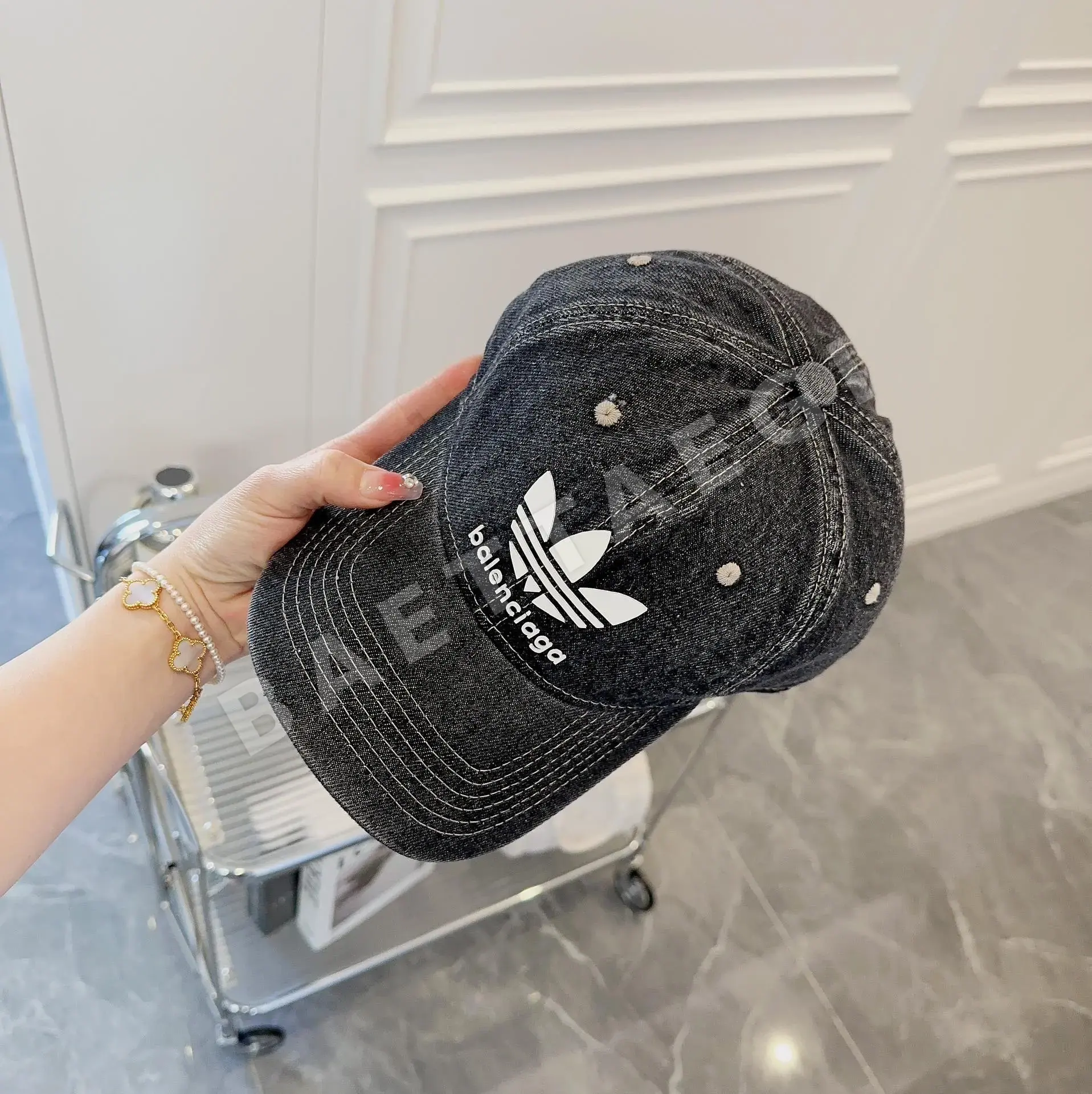 발렌시아가 모자 81572 Balenciaga Cap 상세 이미지 3