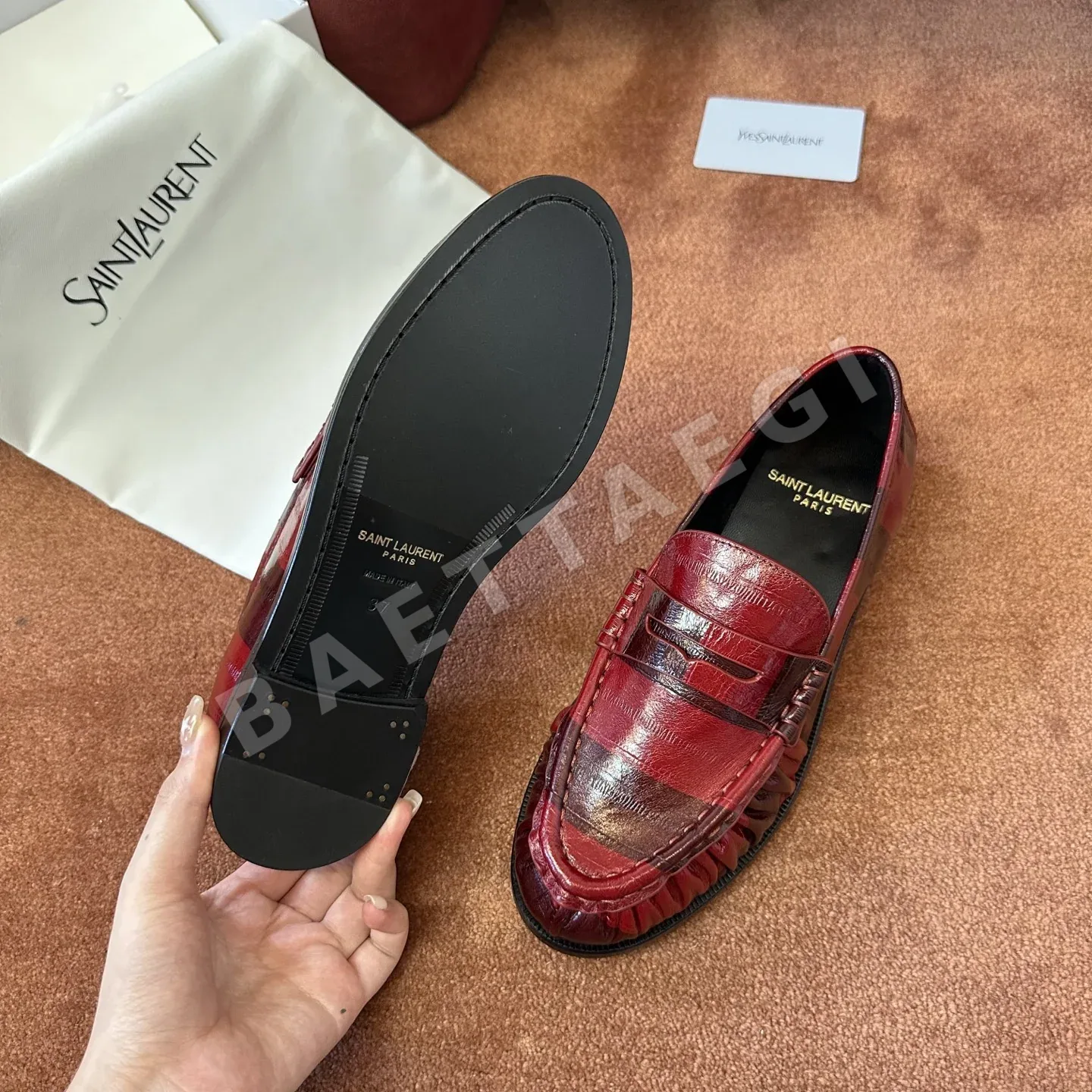 생로랑 YSL 앞코 덮인 장어가죽 뮬 로퍼 상세 이미지 8