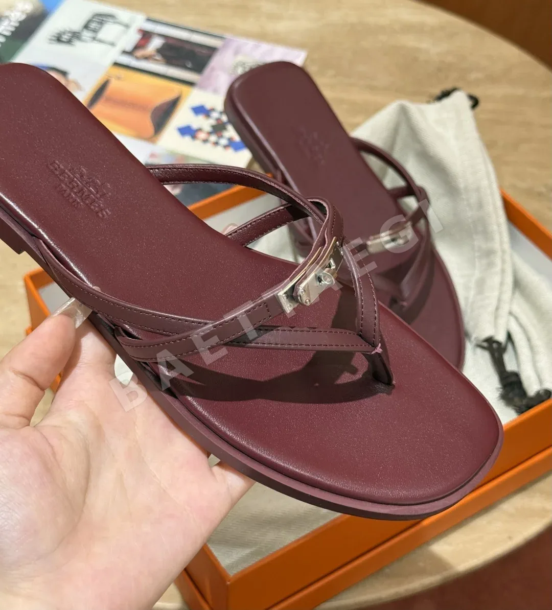 에르메스 샌들 Red calfskin 송아지가죽 상세 이미지 2