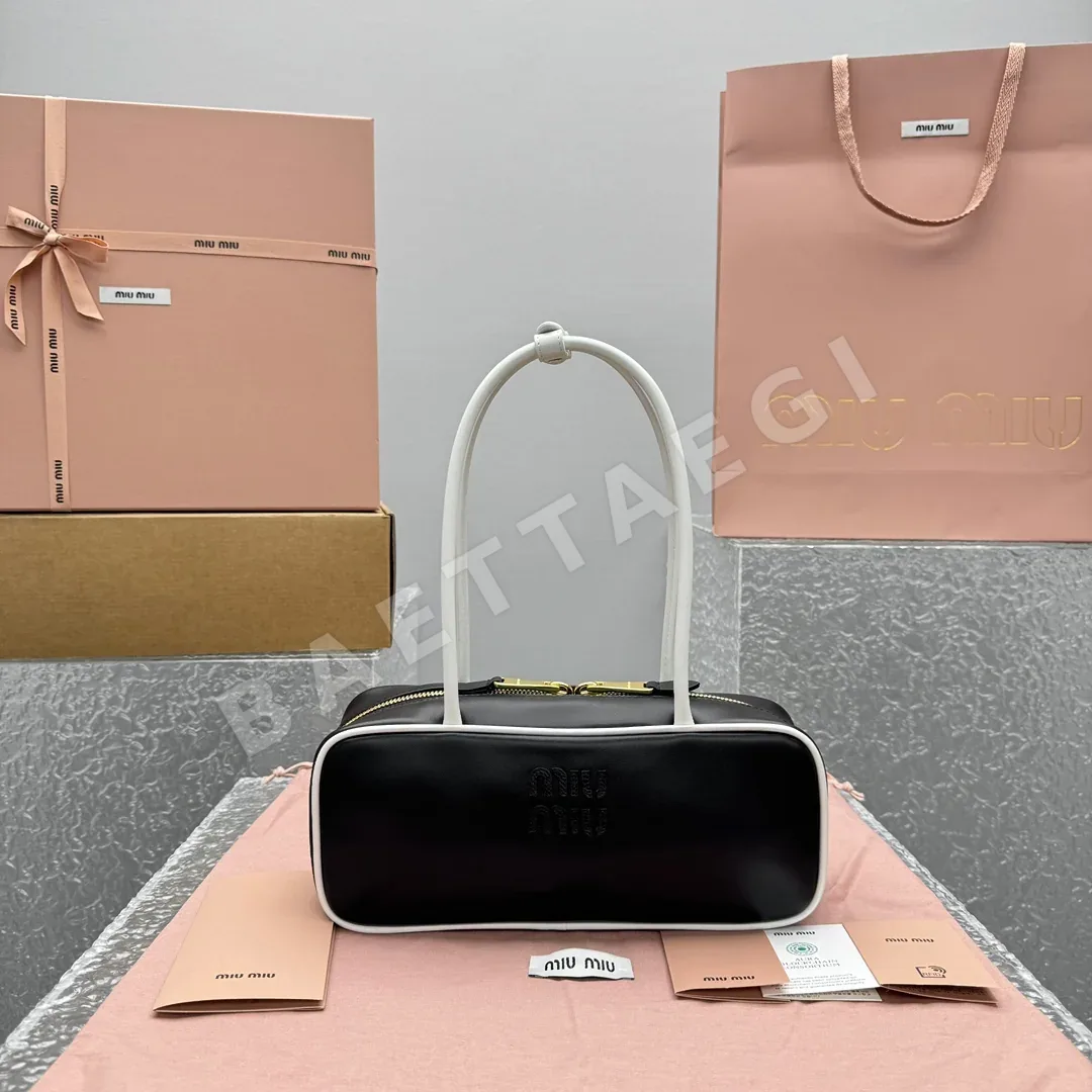 미우미우 컬러 블록 롱 핸들 가방 68381
