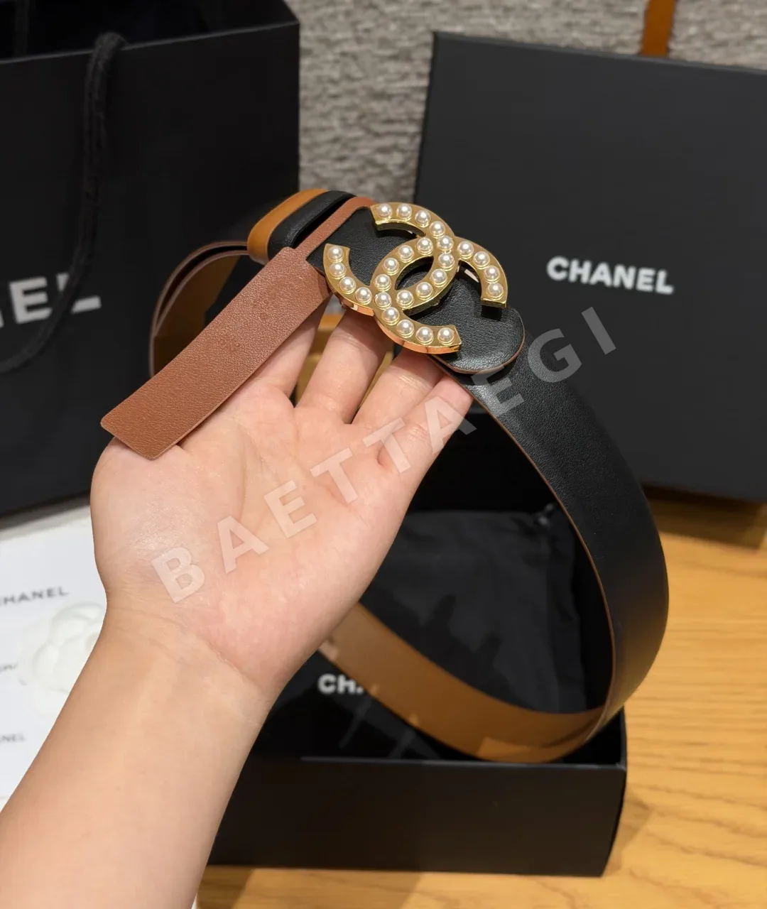 샤넬 리버시블 카프스킨 버클 벨트 상세 이미지 4