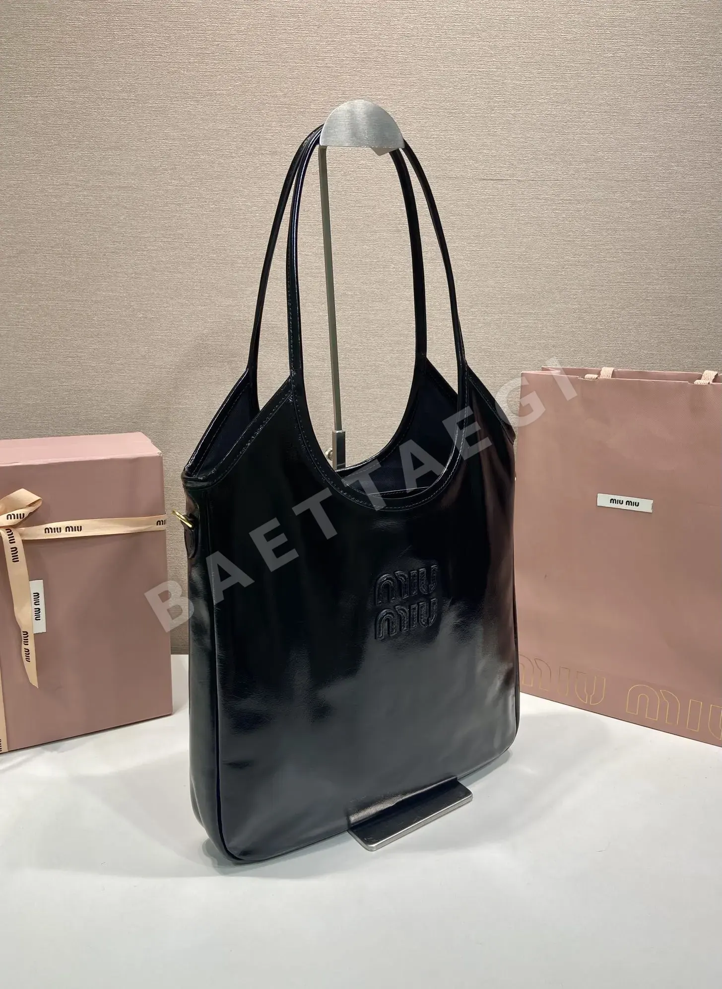미우미우 토트백 5BG311 상세 이미지 2