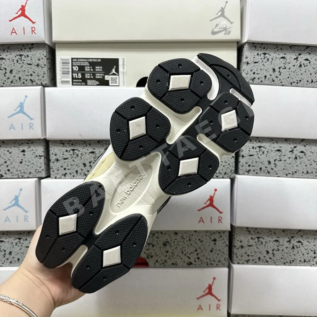 뉴발란스 [C] 9060 U9060BLC 202193 New Balance 9060 상세 이미지 10