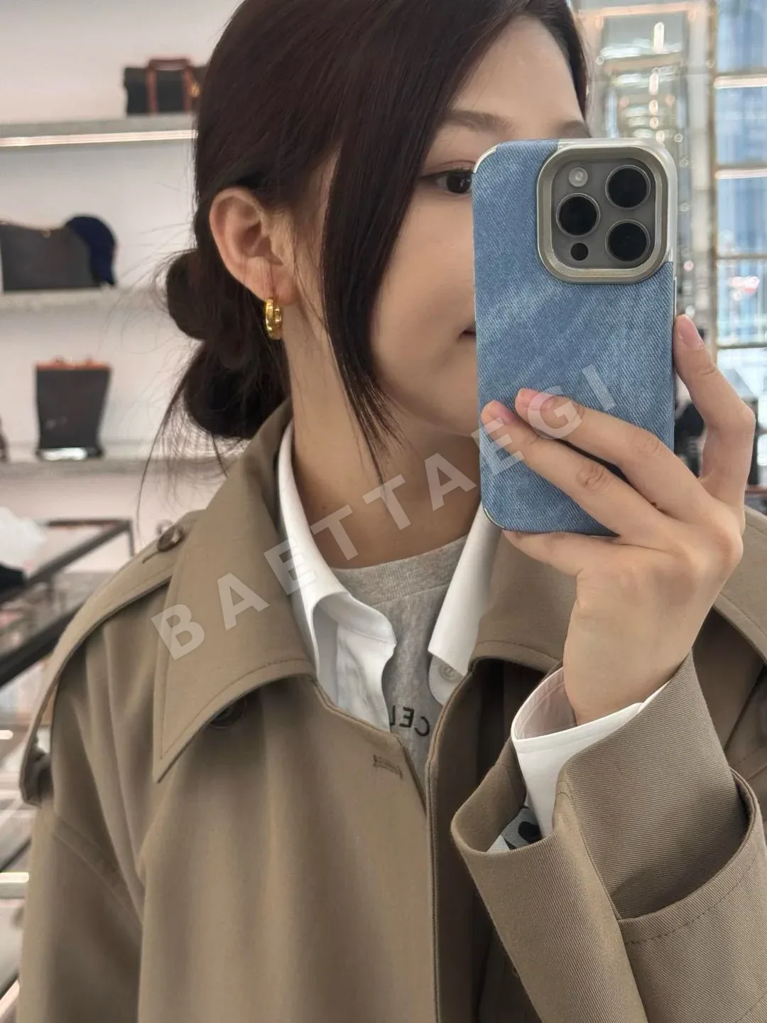 셀린느 C자형 개선문 장식 귀걸이 상세 이미지 3