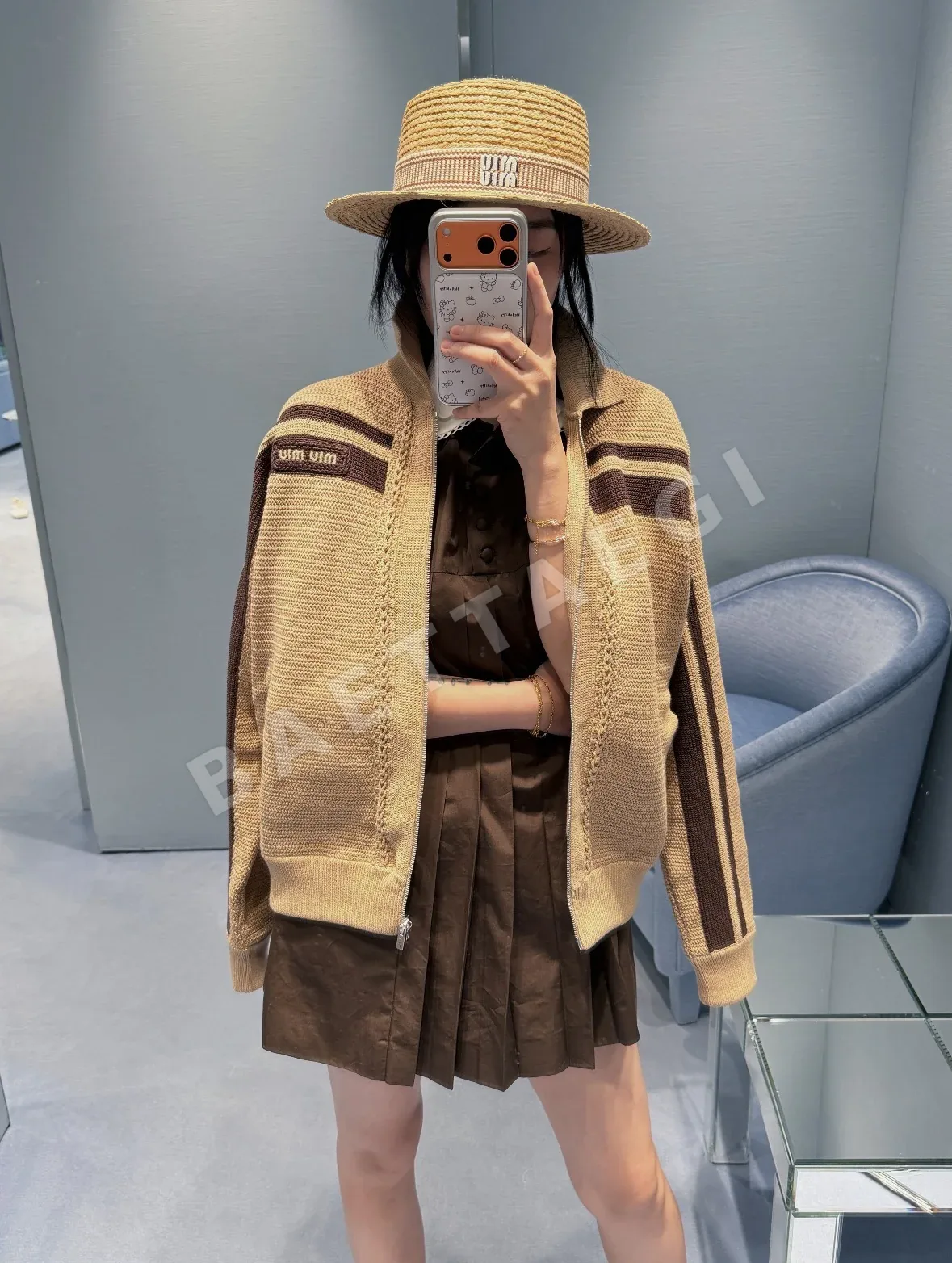 미우미우 브라운 피터팬카라 플리츠 원피스 상세 이미지 3