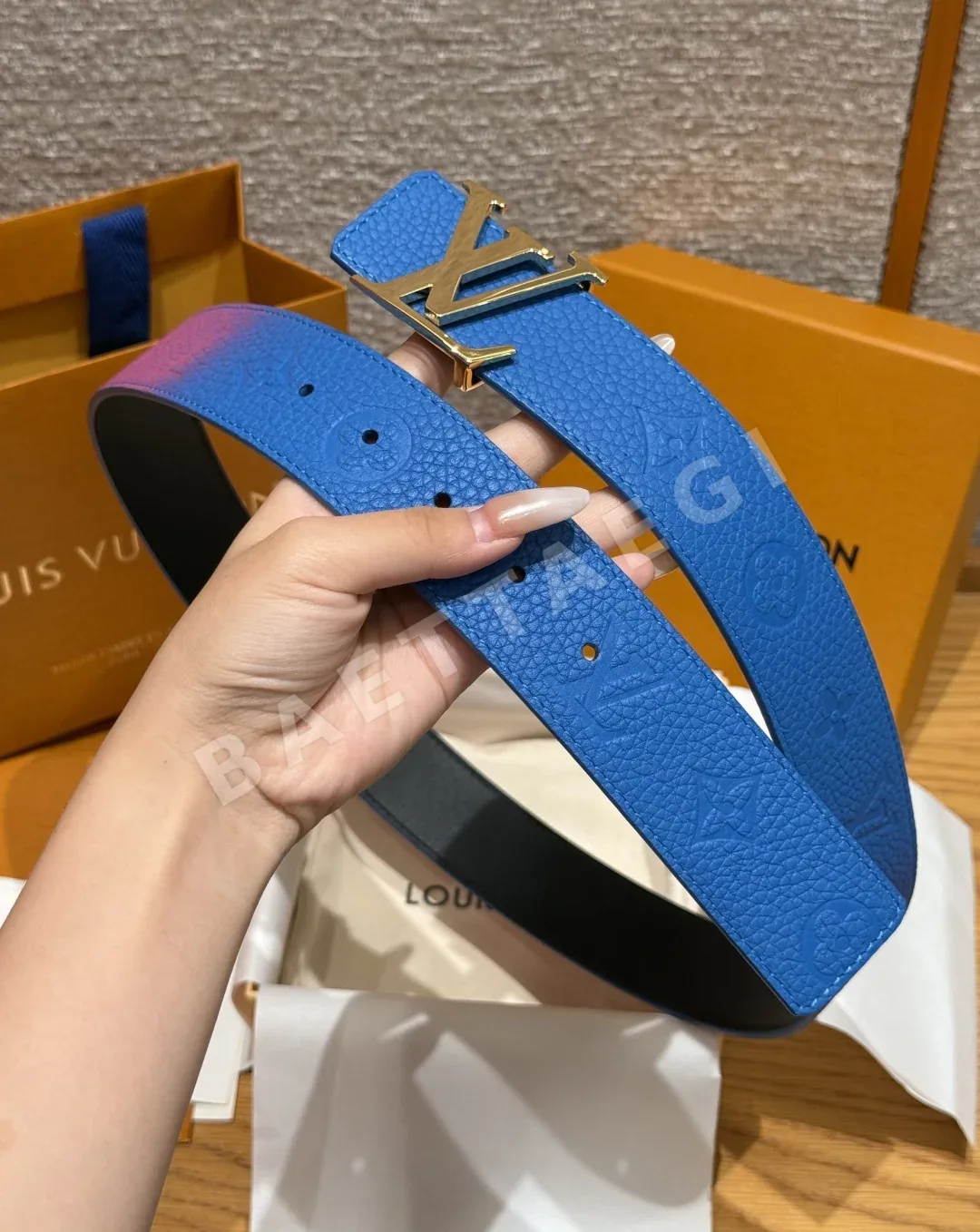 루이비통 이니셜 메탈 버클 40mm 리버시블 벨트 상세 이미지 6
