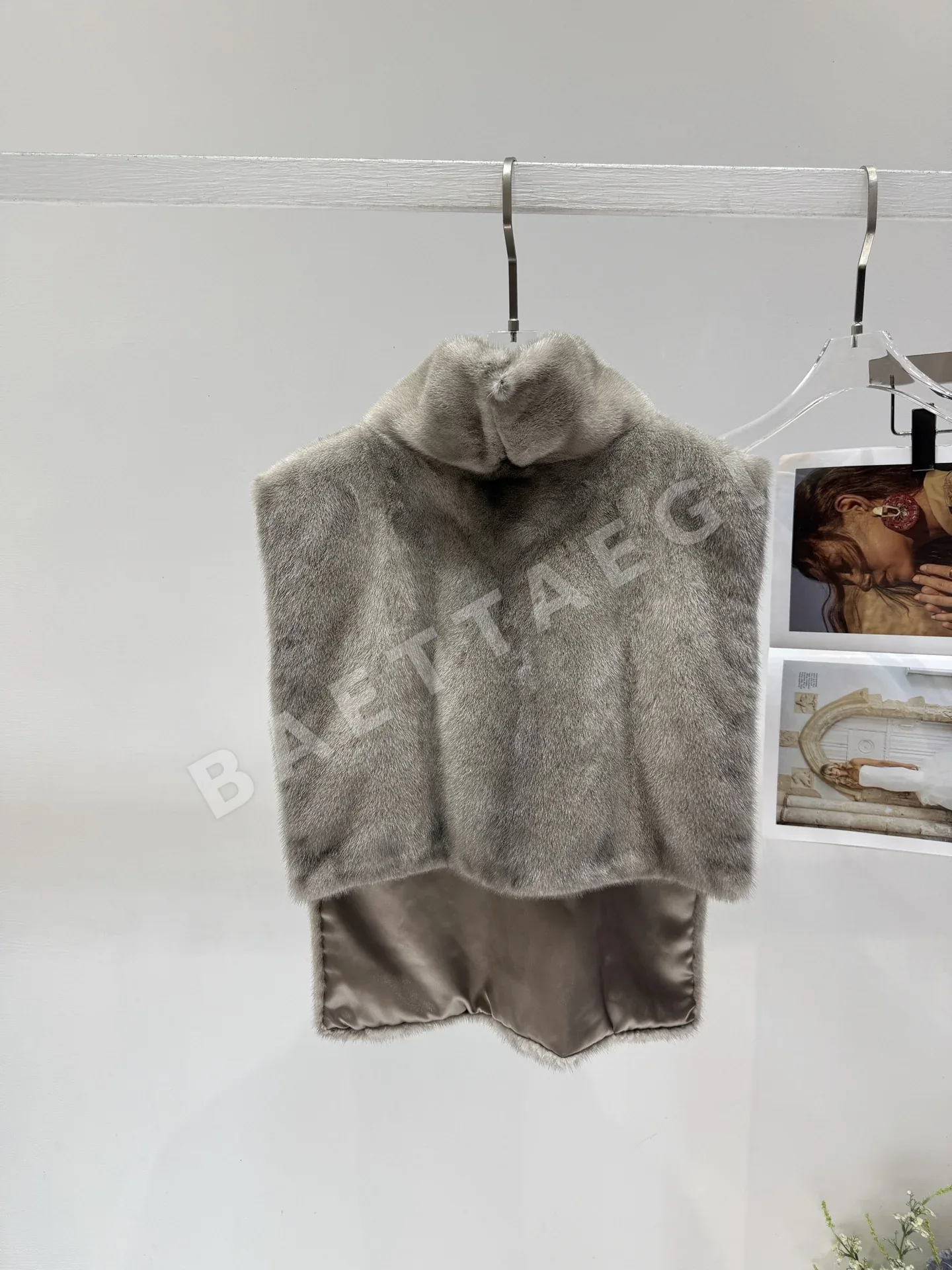 더로우 밍크 숄 여성 조끼 상세 이미지 2