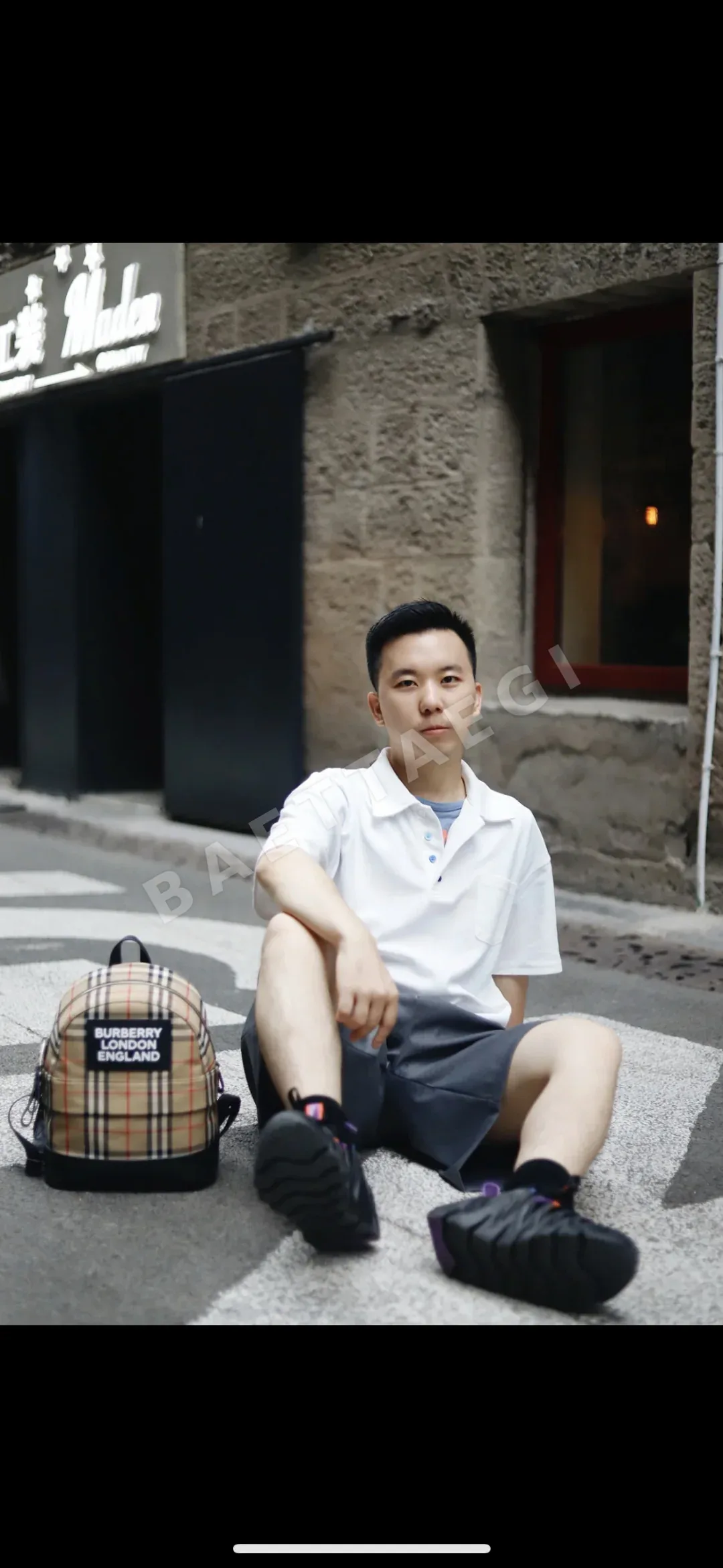 버버리 소가죽 체크 백팩 상세 이미지 3
