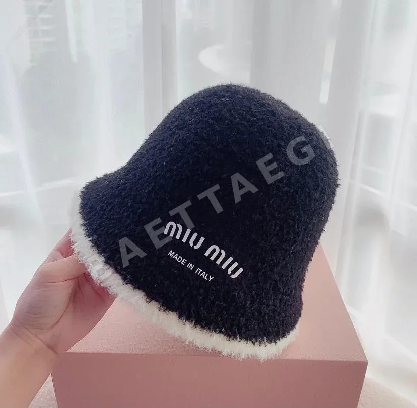 미우미우 모자 79442 Miu Miu Cap 상세 이미지 2