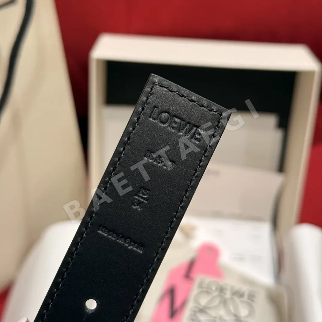 로에베 양면 가죽 벨트 상세 이미지 7
