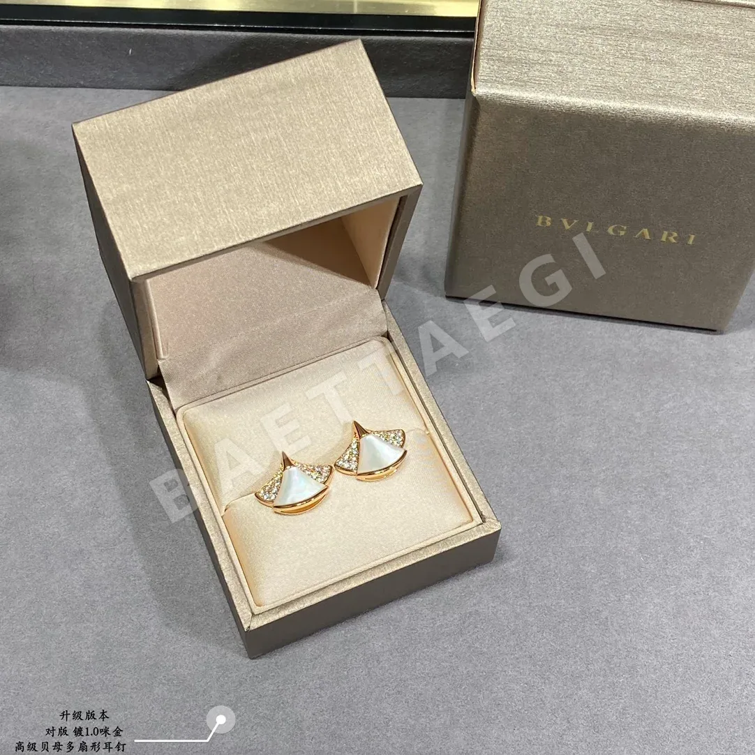 불가리 멀티팬 귀걸이 상세 이미지 8