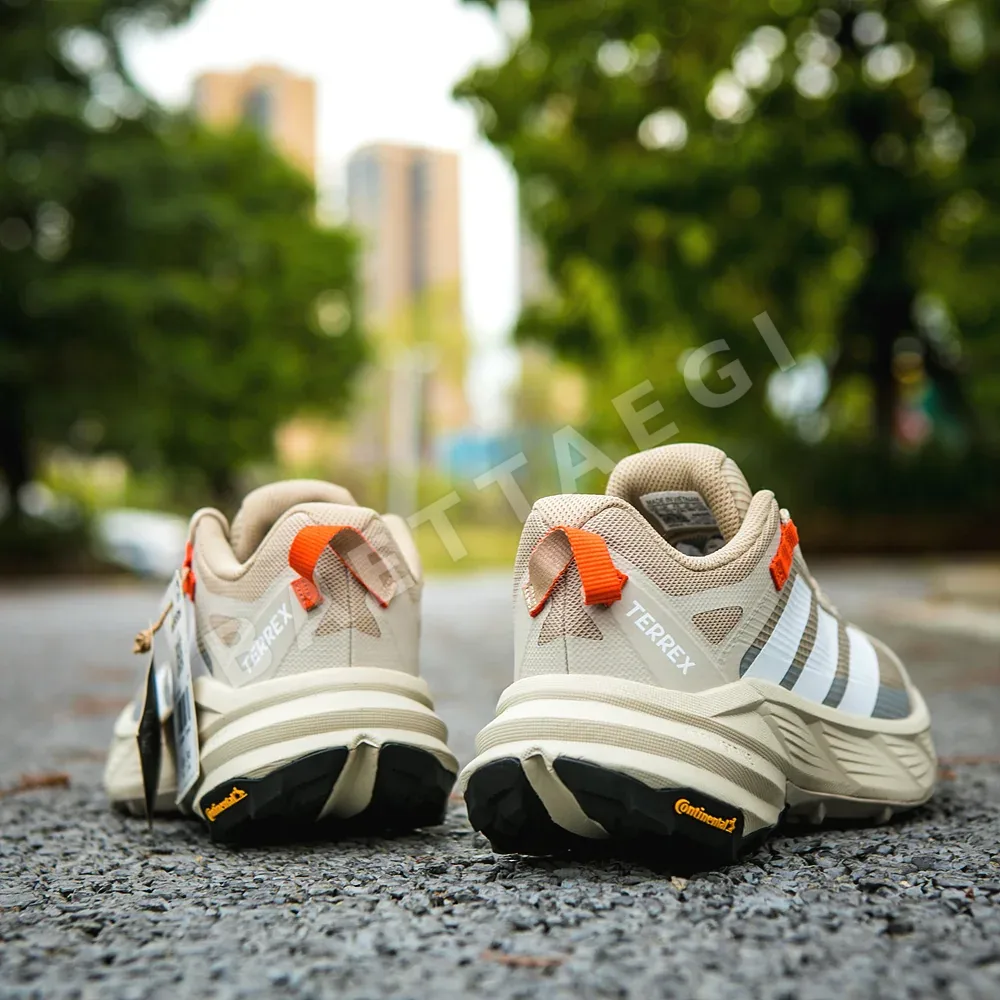 아디다스 Terrex X Free Hiker GTX 하이킹 신발 상세 이미지 5