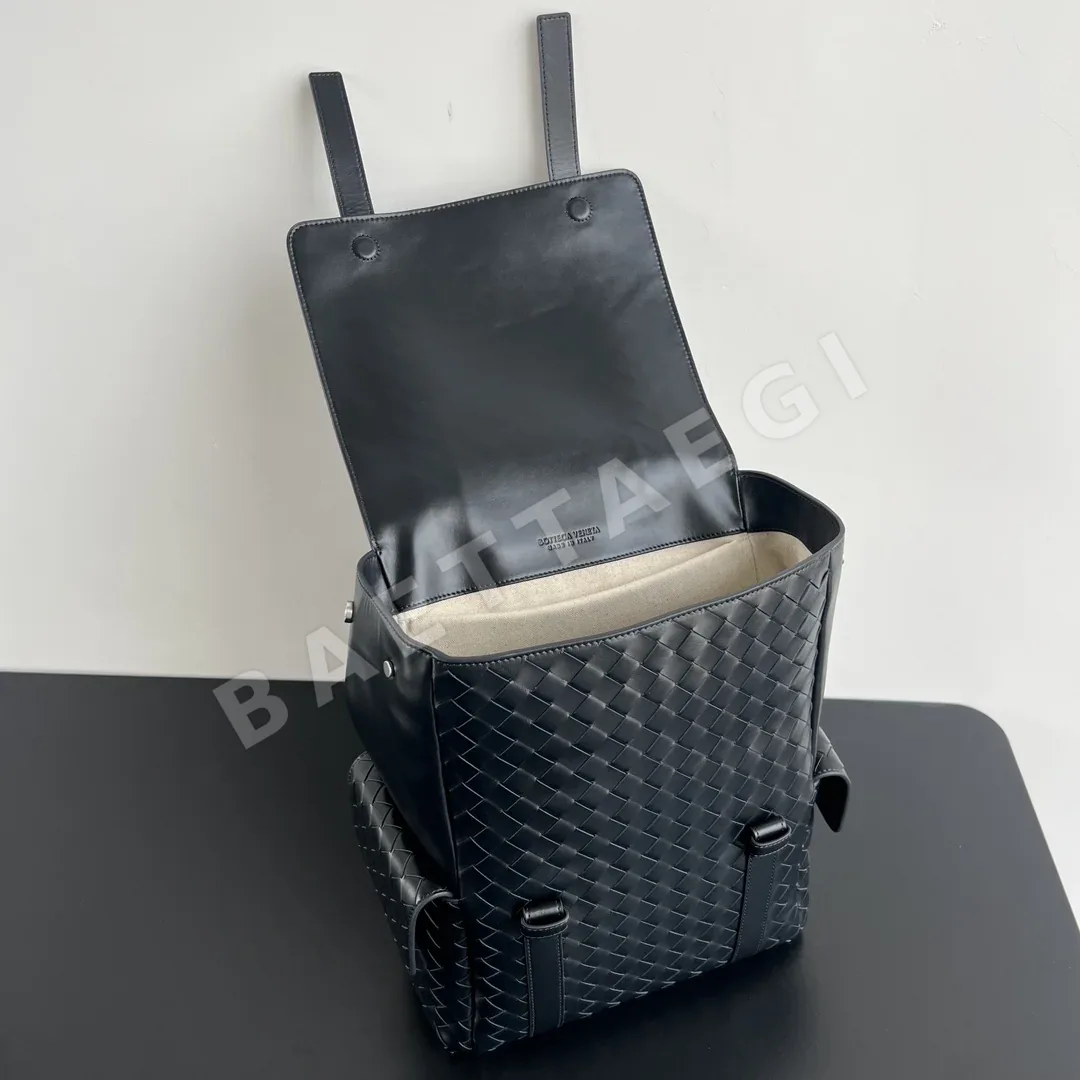 보테가베네타 송아지가죽 남성 백팩 805971 5735 상세 이미지 5